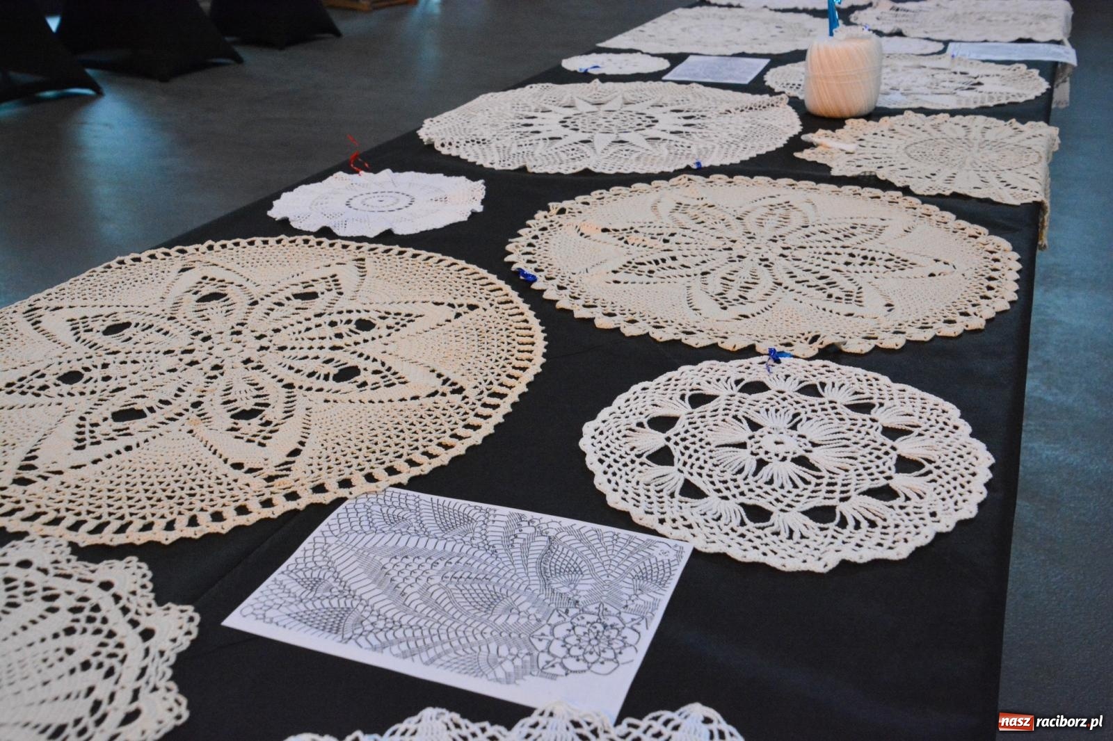 Zdjęcie w galerii na portalu naszraciborz.pl: Artystyczno-muzyczny wieczór w Tworkowie wiadomości z regionu