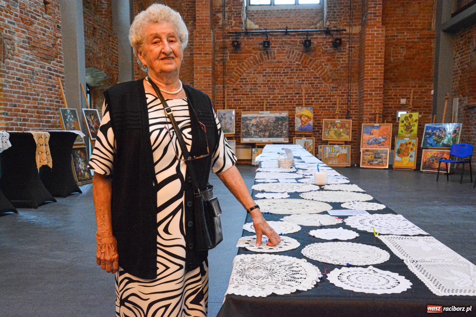 Zdjęcie w galerii na portalu naszraciborz.pl: Artystyczno-muzyczny wieczór w Tworkowie wiadomości z regionu