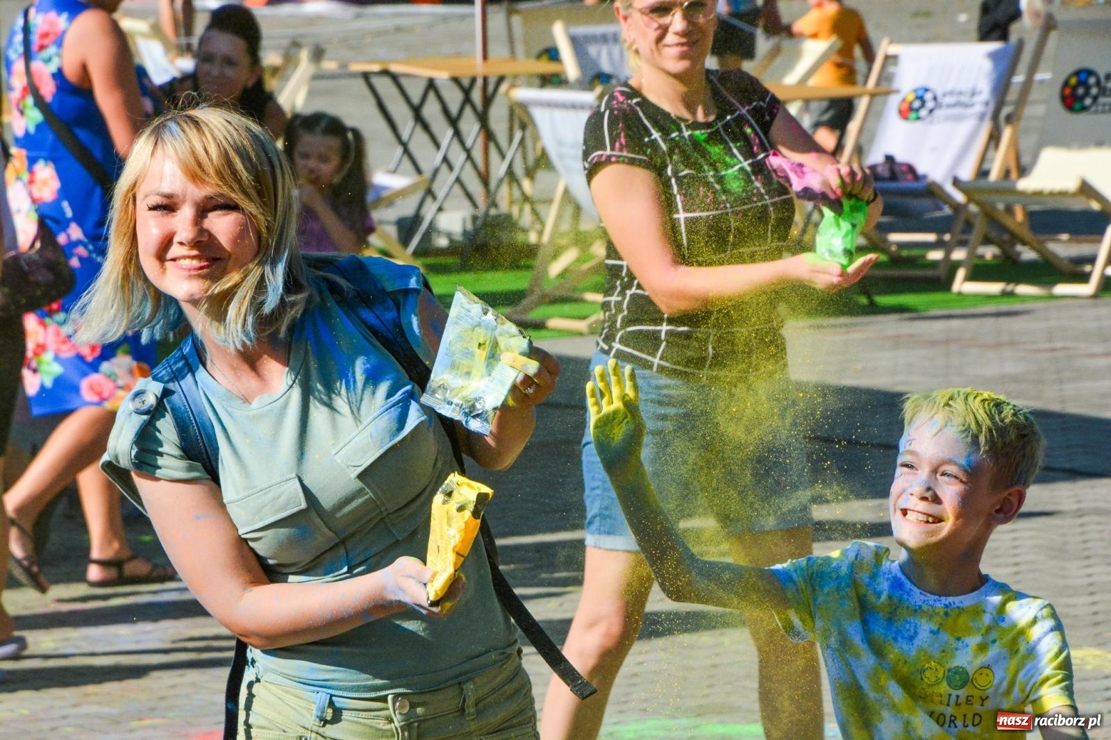 Zdjęcie w galerii na portalu naszraciborz.pl: Stacja Kultura pokolorowała Pietrowice Wielkie [FOTO i WIDEO] wiadomości z regionu