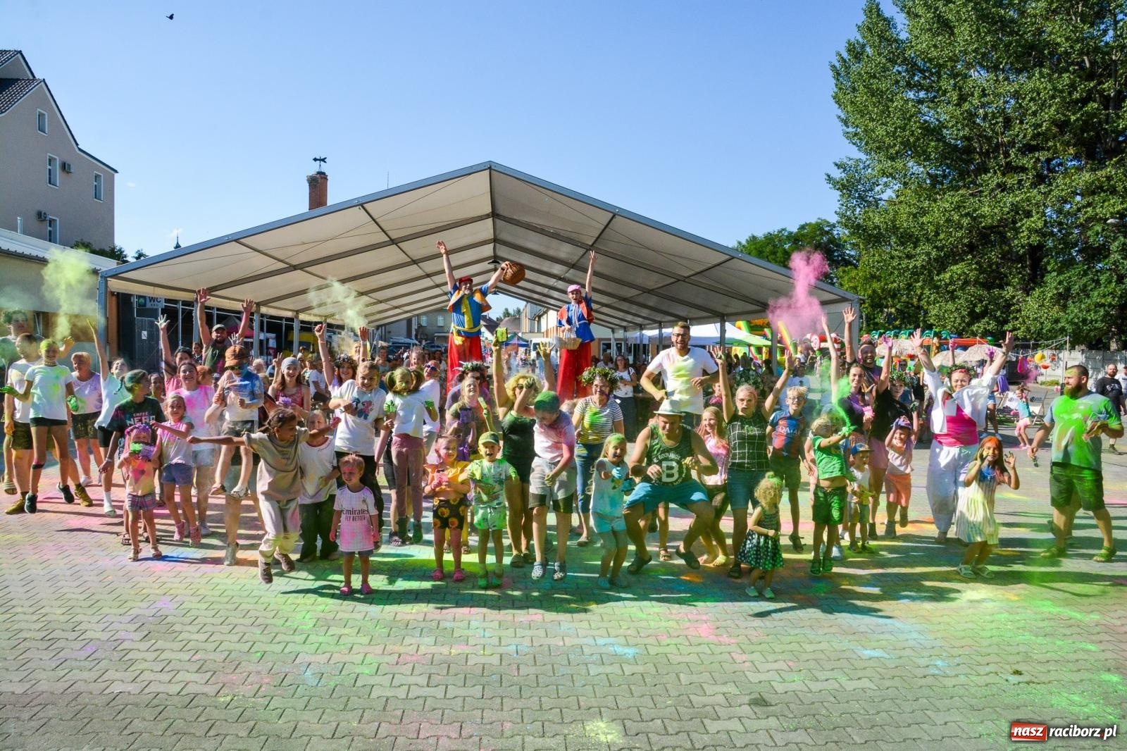 Zdjęcie w galerii na portalu naszraciborz.pl: Stacja Kultura pokolorowała Pietrowice Wielkie [FOTO i WIDEO] wiadomości z regionu