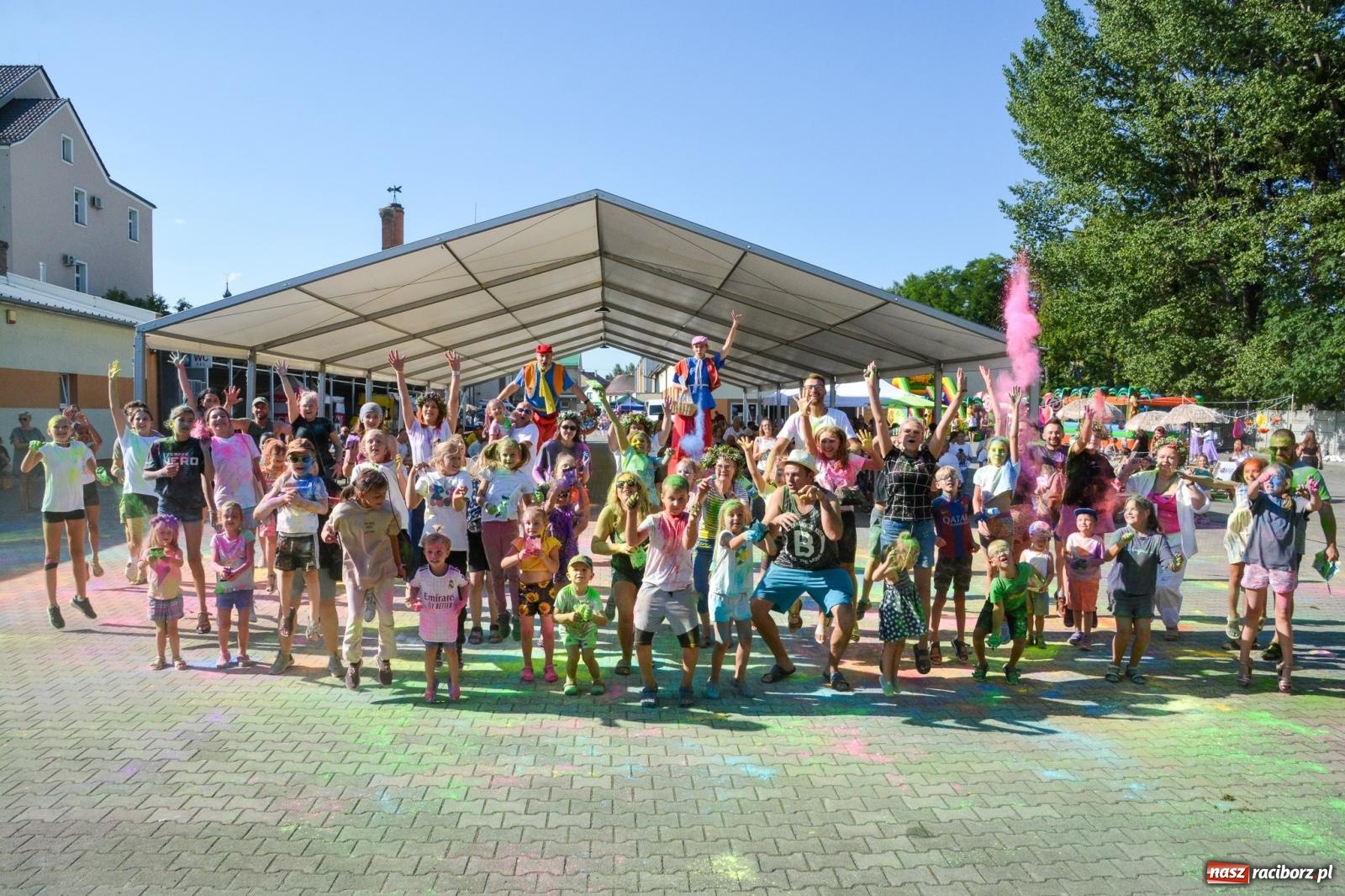 Zdjęcie w galerii na portalu naszraciborz.pl: Stacja Kultura pokolorowała Pietrowice Wielkie [FOTO i WIDEO] wiadomości z regionu