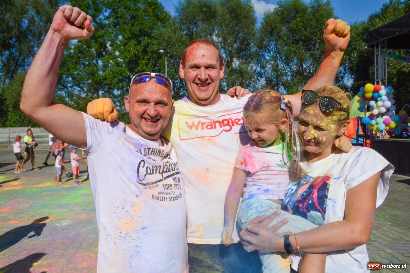 Zdjęcie w galerii na portalu naszraciborz.pl: Stacja Kultura pokolorowała Pietrowice Wielkie [FOTO i WIDEO] wiadomości z regionu