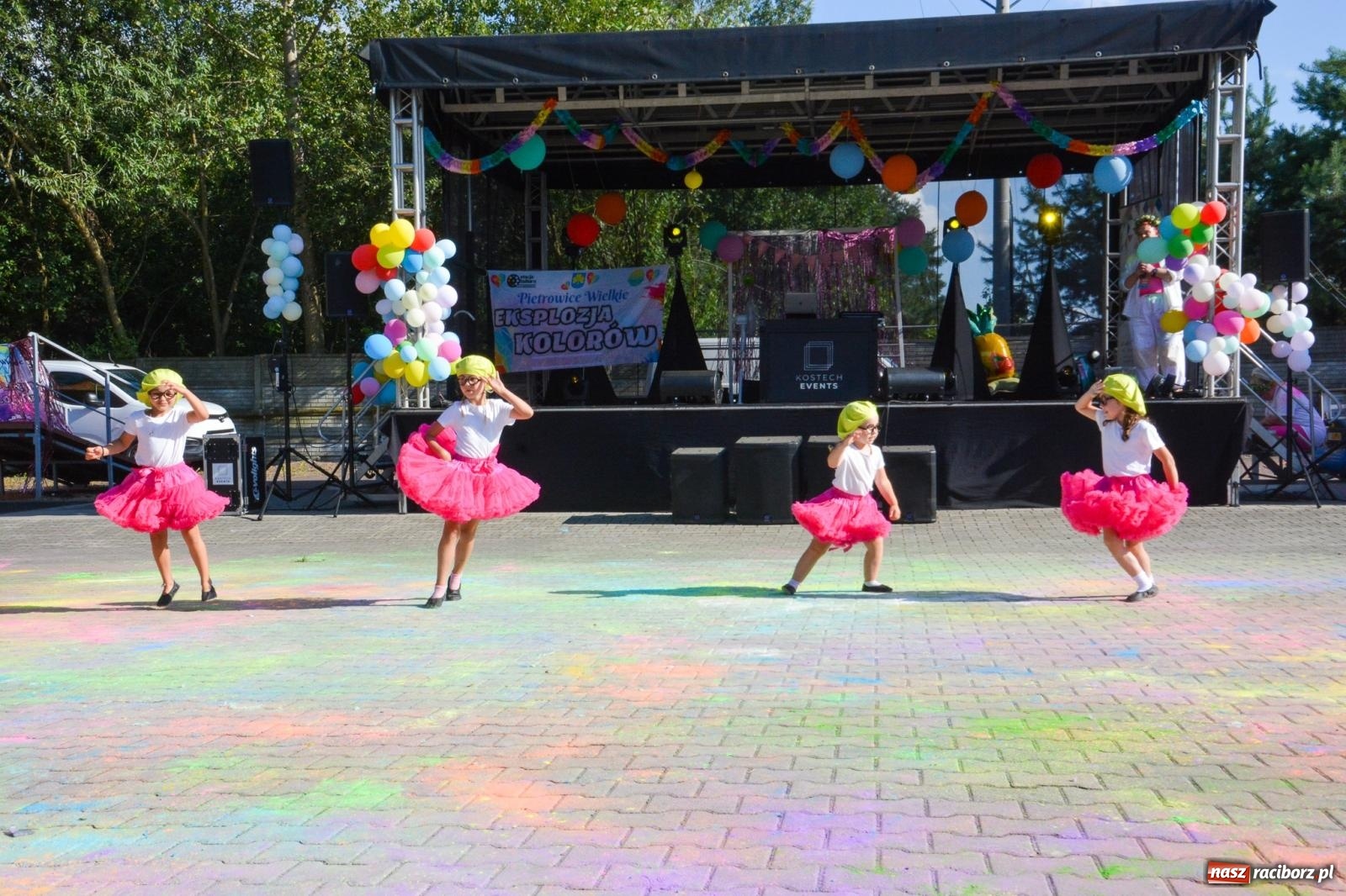 Zdjęcie w galerii na portalu naszraciborz.pl: Stacja Kultura pokolorowała Pietrowice Wielkie [FOTO i WIDEO] wiadomości z regionu
