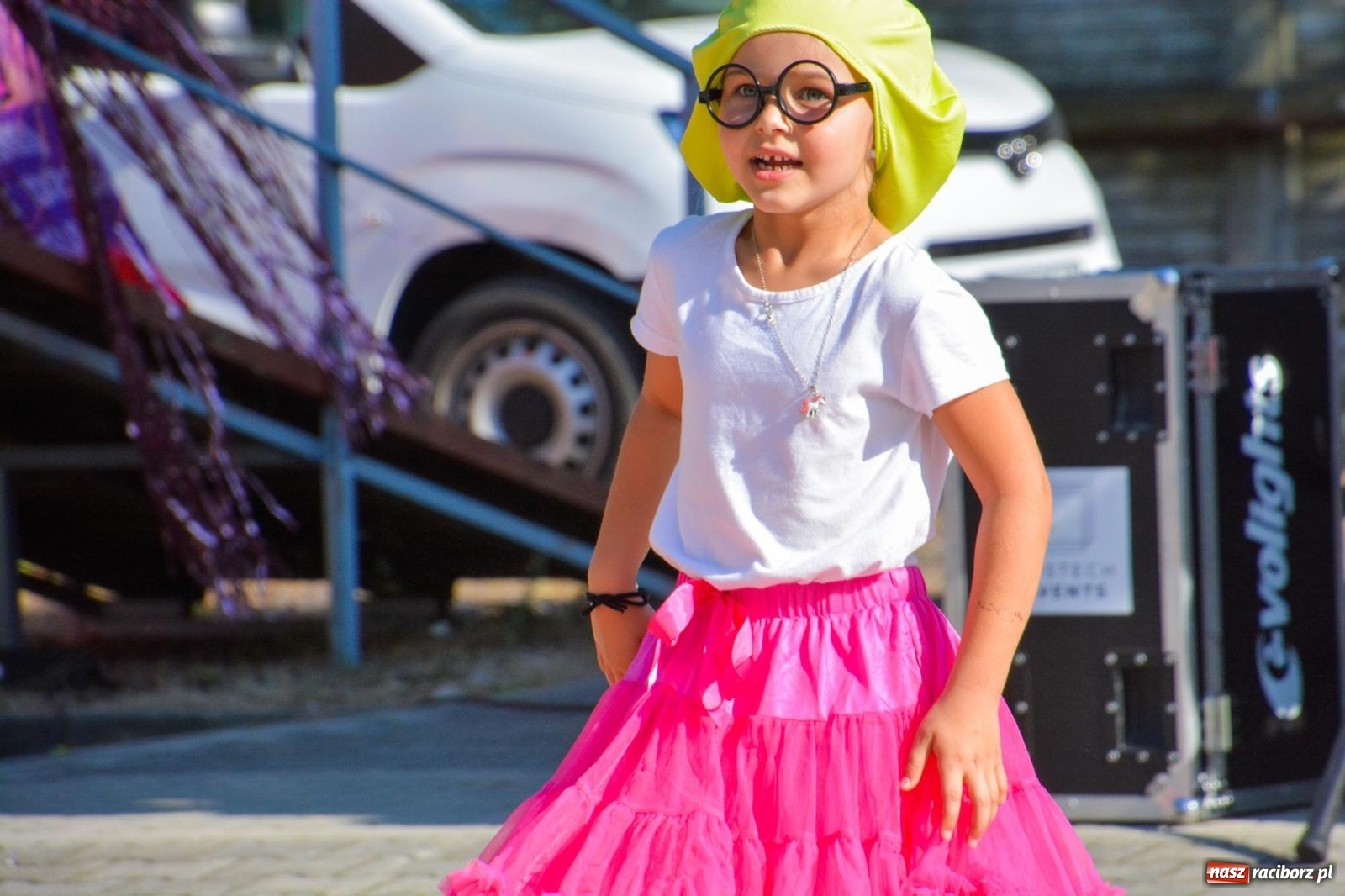 Zdjęcie w galerii na portalu naszraciborz.pl: Stacja Kultura pokolorowała Pietrowice Wielkie [FOTO i WIDEO] wiadomości z regionu