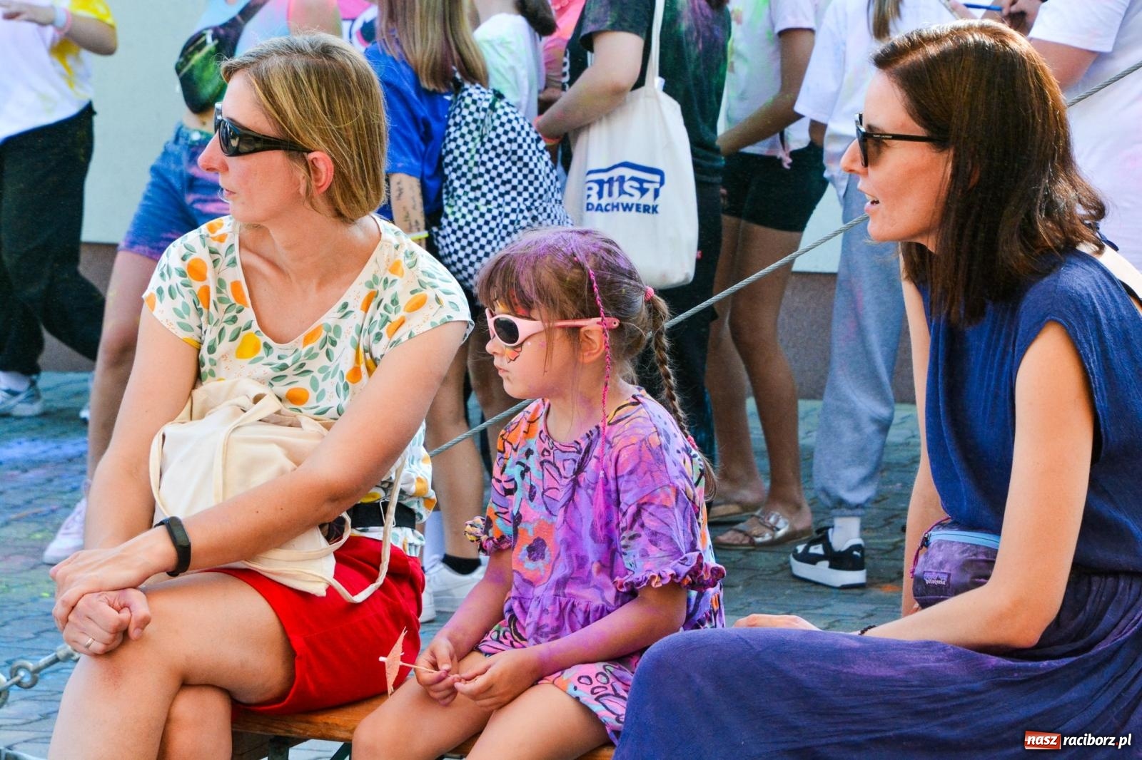 Zdjęcie w galerii na portalu naszraciborz.pl: Stacja Kultura pokolorowała Pietrowice Wielkie [FOTO i WIDEO] wiadomości z regionu