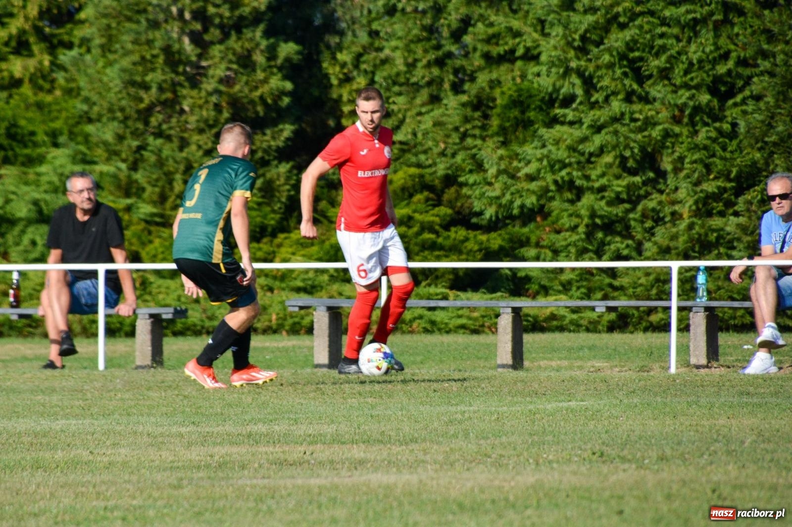 Zdjęcie w galerii na portalu naszraciborz.pl: Pietrowice Wielkie i Krzanowice podzieliły się punktami [FOTO] wiadomości z regionu
