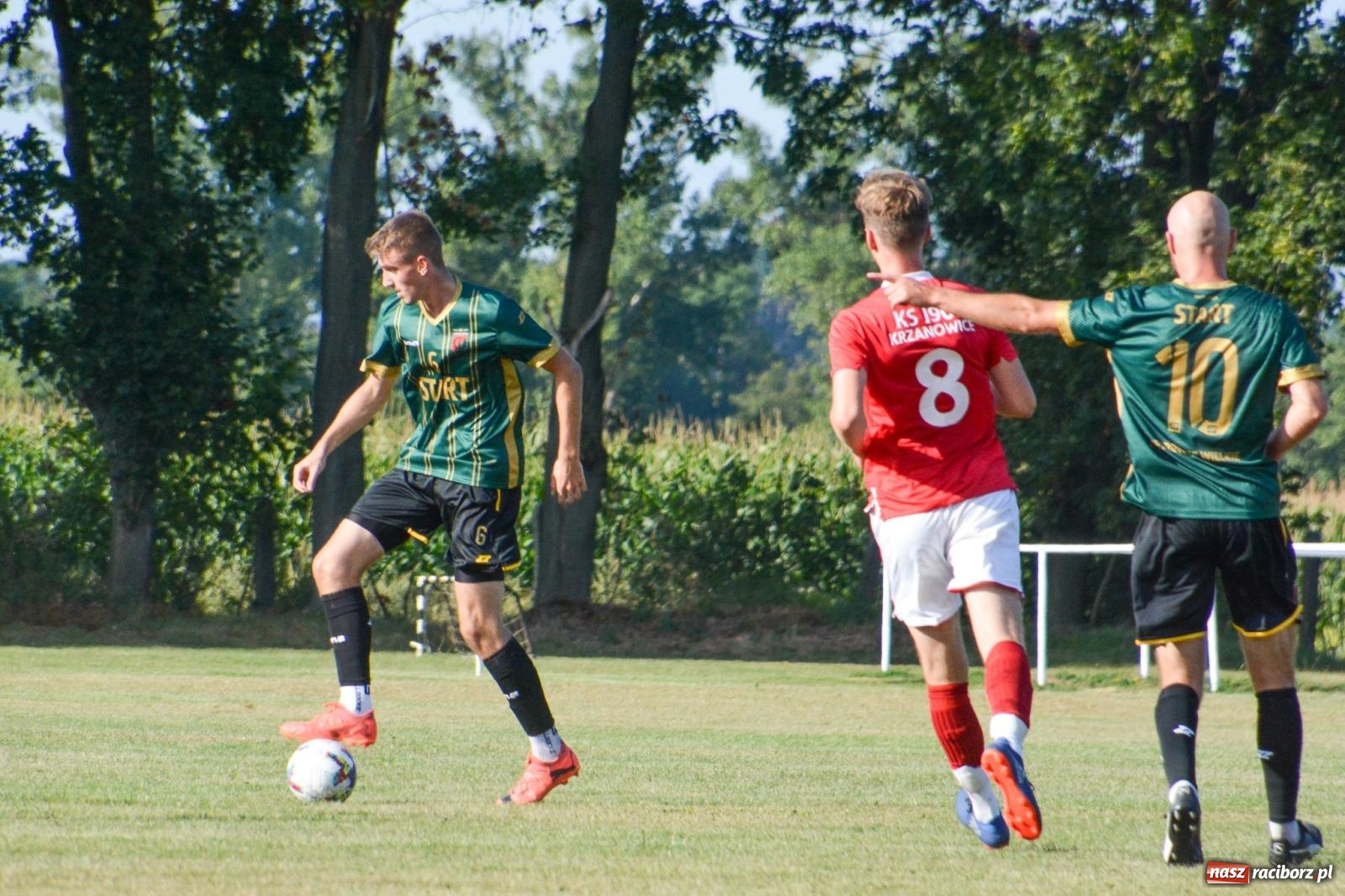Zdjęcie w galerii na portalu naszraciborz.pl: Pietrowice Wielkie i Krzanowice podzieliły się punktami [FOTO] wiadomości z regionu