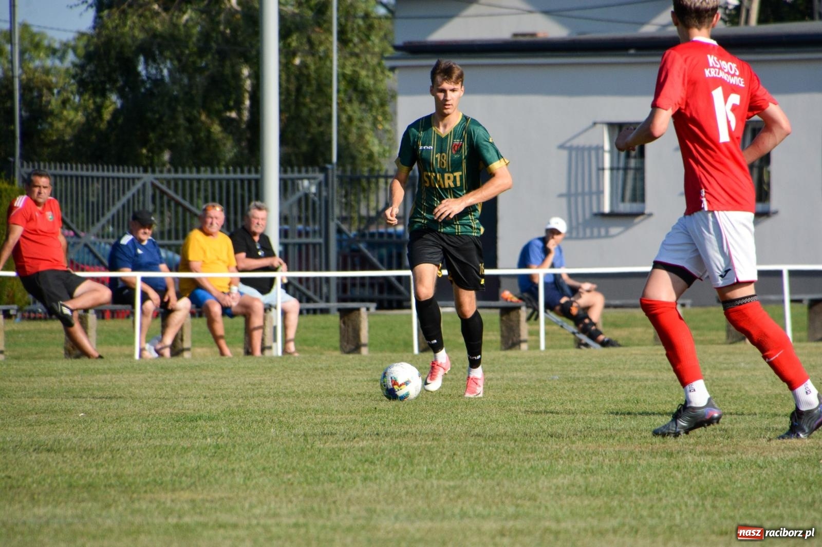 Zdjęcie w galerii na portalu naszraciborz.pl: Pietrowice Wielkie i Krzanowice podzieliły się punktami [FOTO] wiadomości z regionu