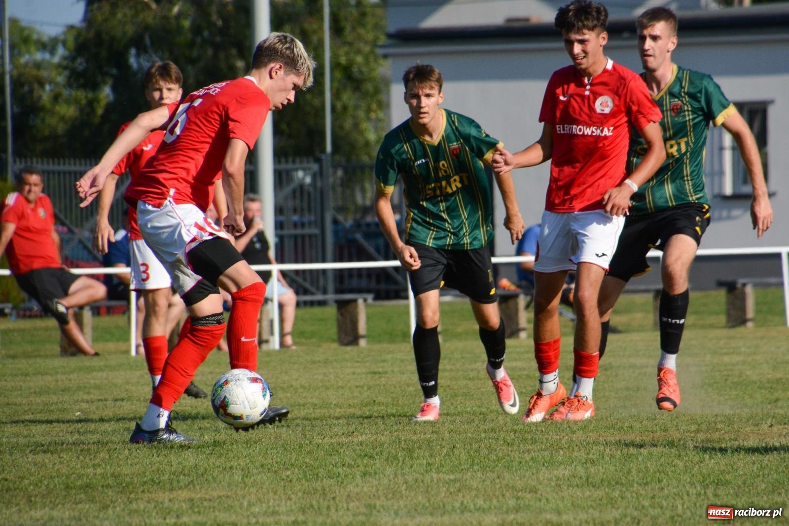 Zdjęcie w galerii na portalu naszraciborz.pl: Pietrowice Wielkie i Krzanowice podzieliły się punktami [FOTO] wiadomości z regionu