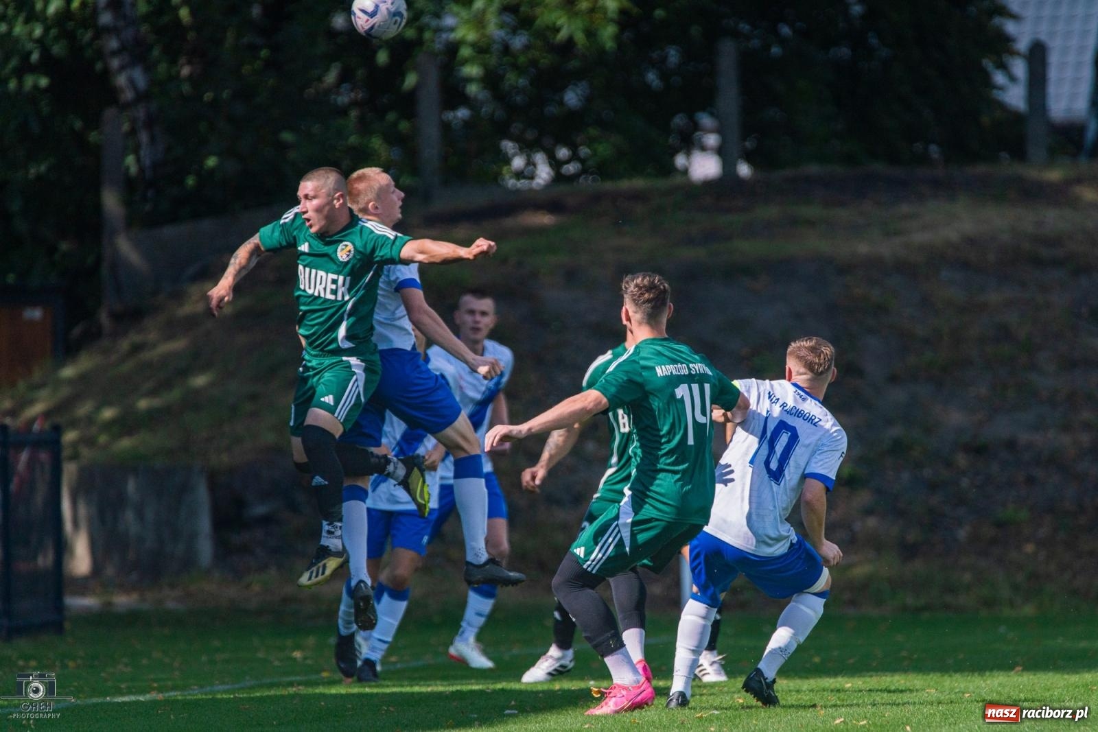 Zdjęcie w galerii na portalu naszraciborz.pl: Klasa okręgowa. Wychowanek Unii dał zwycięstwo Syryni [FOTO i WIDEO] wiadomości z regionu