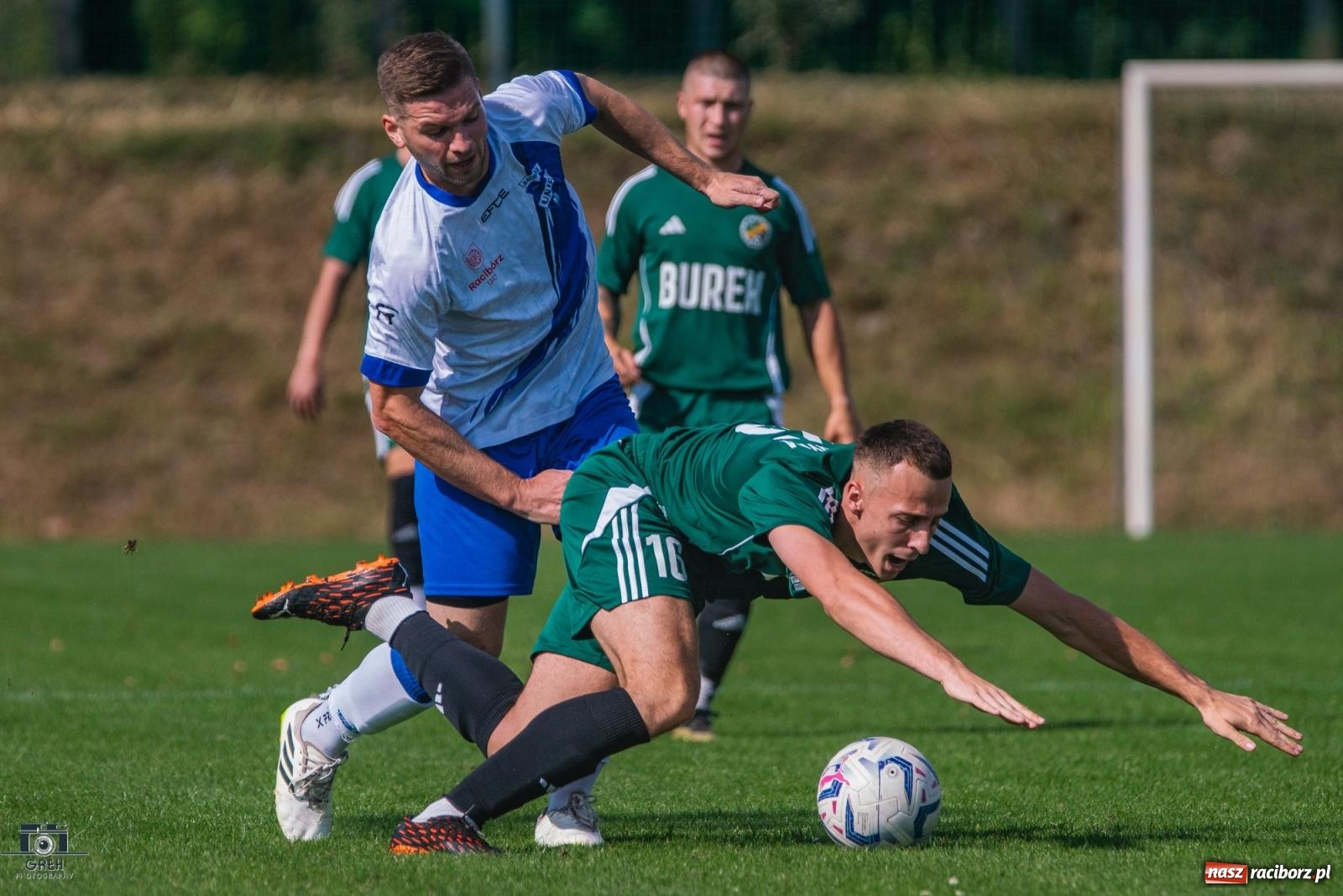 Zdjęcie w galerii na portalu naszraciborz.pl: Klasa okręgowa. Wychowanek Unii dał zwycięstwo Syryni [FOTO i WIDEO] wiadomości z regionu