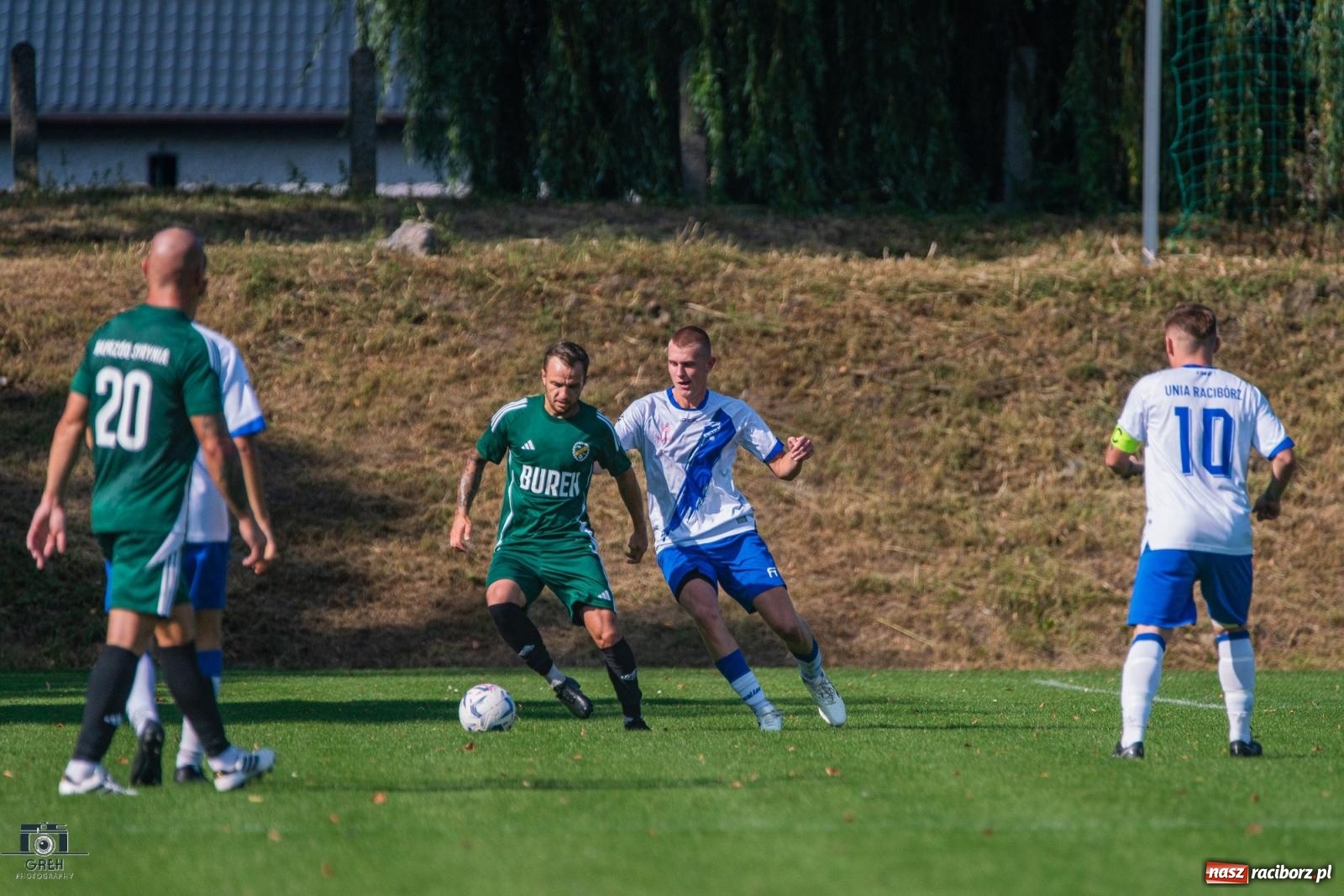 Zdjęcie w galerii na portalu naszraciborz.pl: Klasa okręgowa. Wychowanek Unii dał zwycięstwo Syryni [FOTO i WIDEO] wiadomości z regionu