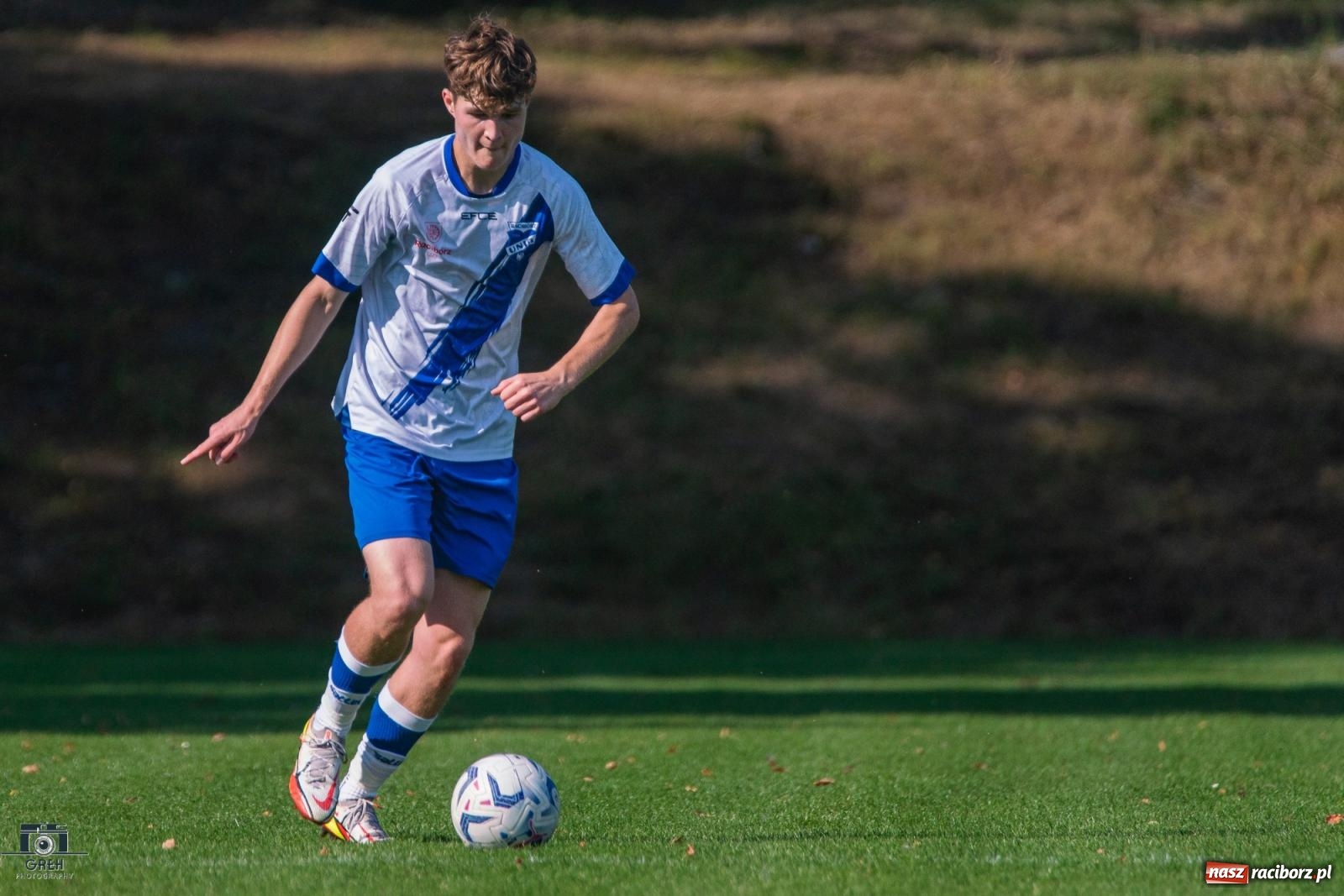 Zdjęcie w galerii na portalu naszraciborz.pl: Klasa okręgowa. Wychowanek Unii dał zwycięstwo Syryni [FOTO i WIDEO] wiadomości z regionu
