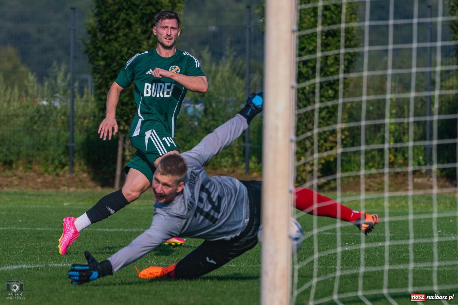 Zdjęcie w galerii na portalu naszraciborz.pl: Klasa okręgowa. Wychowanek Unii dał zwycięstwo Syryni [FOTO i WIDEO] wiadomości z regionu