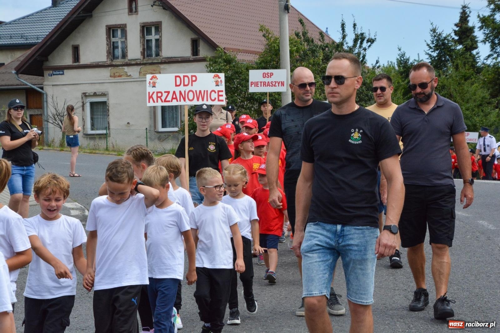 Zdjęcie w galerii na portalu naszraciborz.pl: Strażacki narybek w bojowym ćwiczeniu w Bojanowie [FOTO i WIDEO] wiadomości z regionu