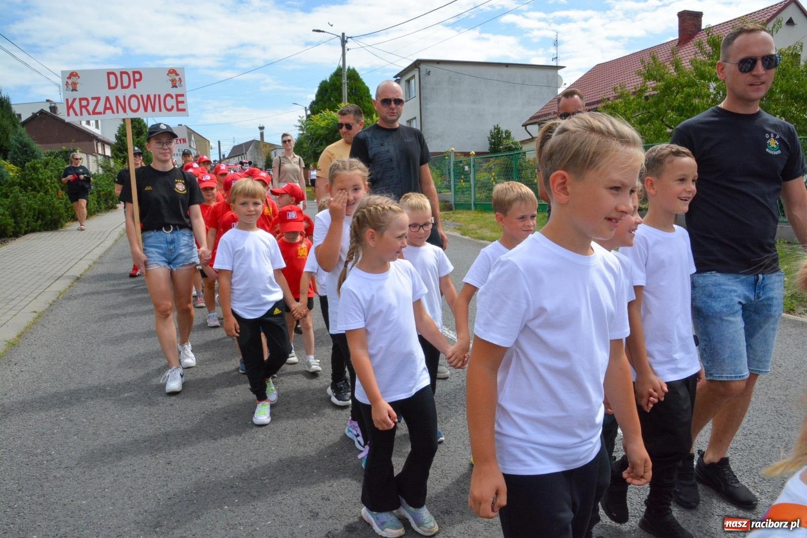Zdjęcie w galerii na portalu naszraciborz.pl: Strażacki narybek w bojowym ćwiczeniu w Bojanowie [FOTO i WIDEO] wiadomości z regionu