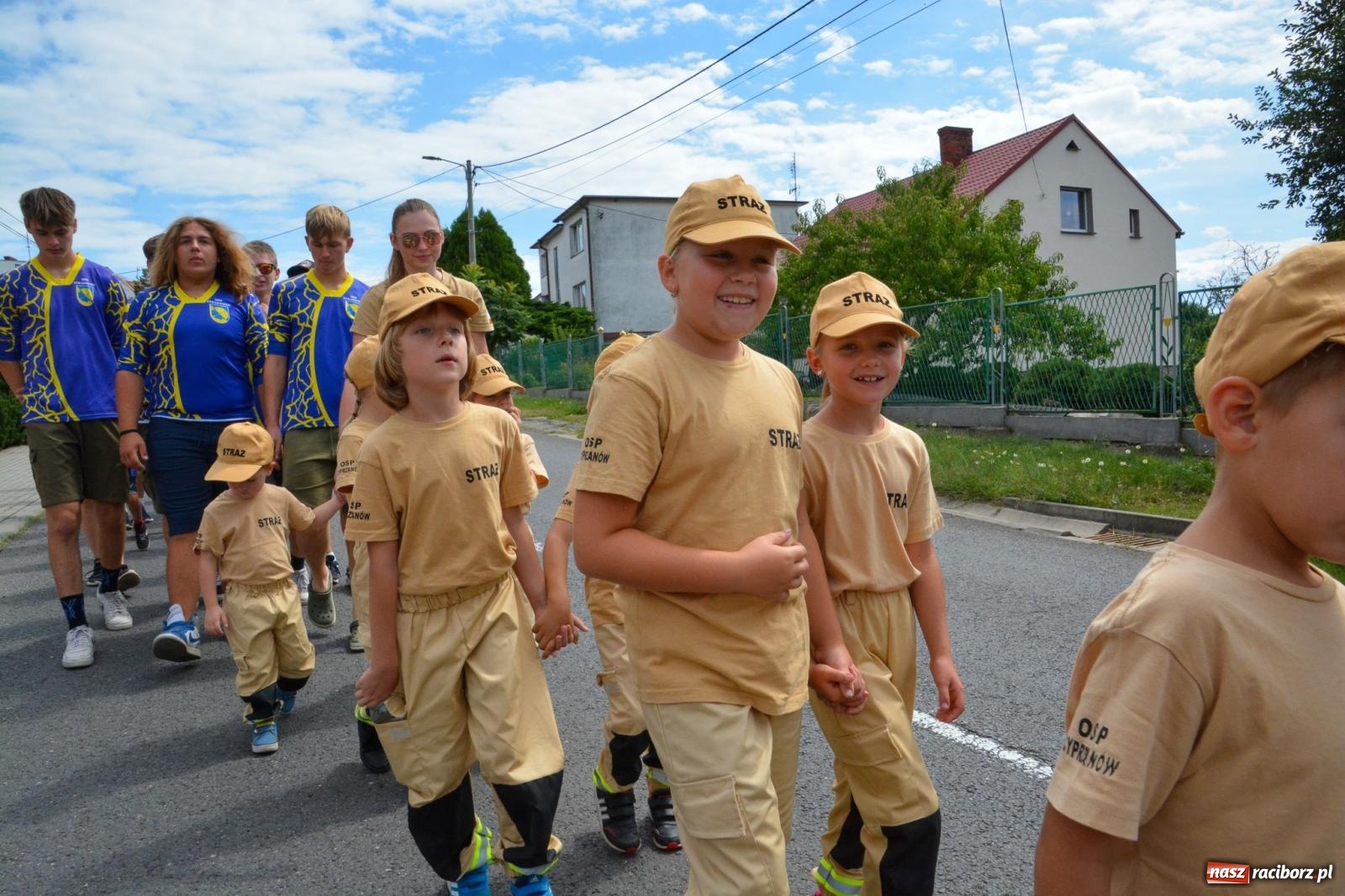 Zdjęcie w galerii na portalu naszraciborz.pl: Strażacki narybek w bojowym ćwiczeniu w Bojanowie [FOTO i WIDEO] wiadomości z regionu