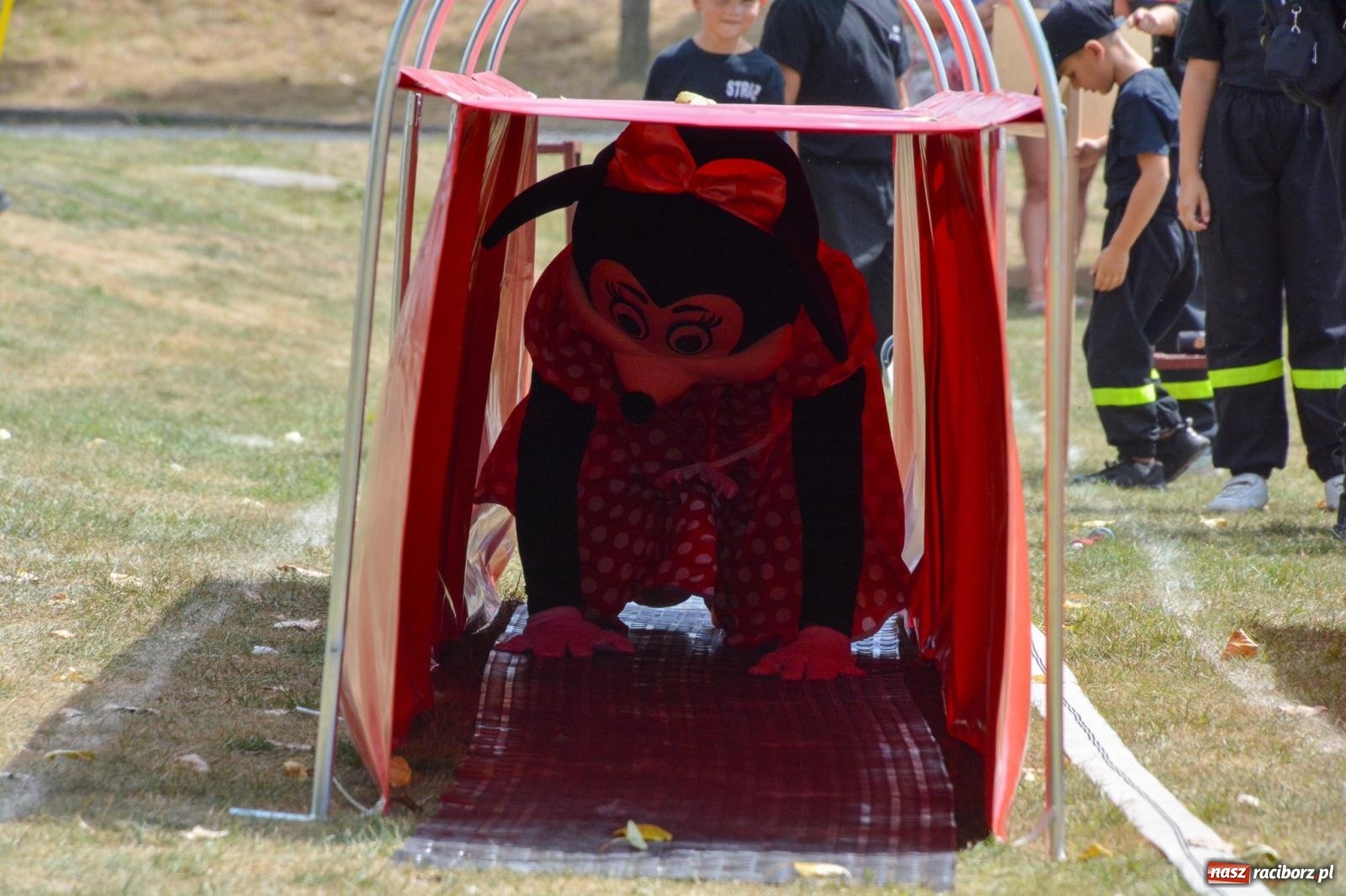 Zdjęcie w galerii na portalu naszraciborz.pl: Strażacki narybek w bojowym ćwiczeniu w Bojanowie [FOTO i WIDEO] wiadomości z regionu