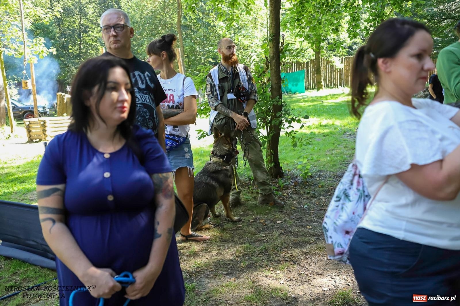 Zdjęcie w galerii na portalu naszraciborz.pl: Psi Gród. Miłośnicy czworonogów spotkali się w średniowiecznej scenerii wiadomości z regionu