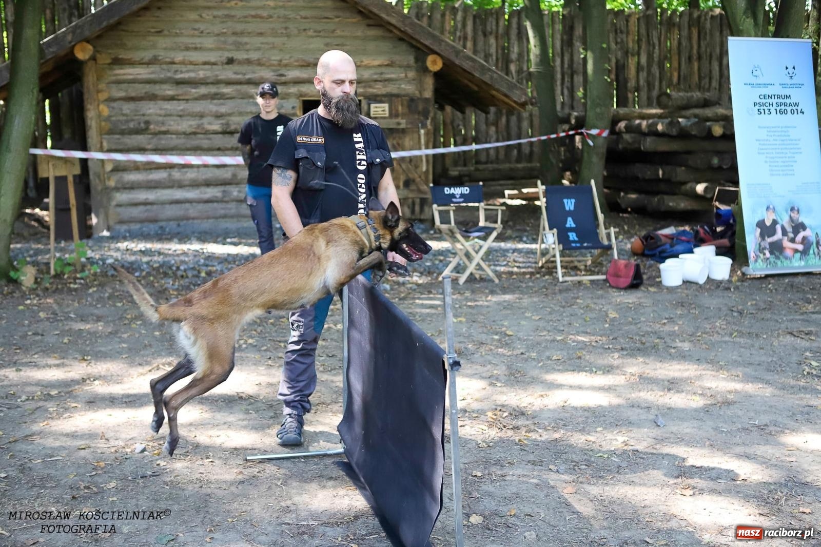 Zdjęcie w galerii na portalu naszraciborz.pl: Psi Gród. Miłośnicy czworonogów spotkali się w średniowiecznej scenerii wiadomości z regionu