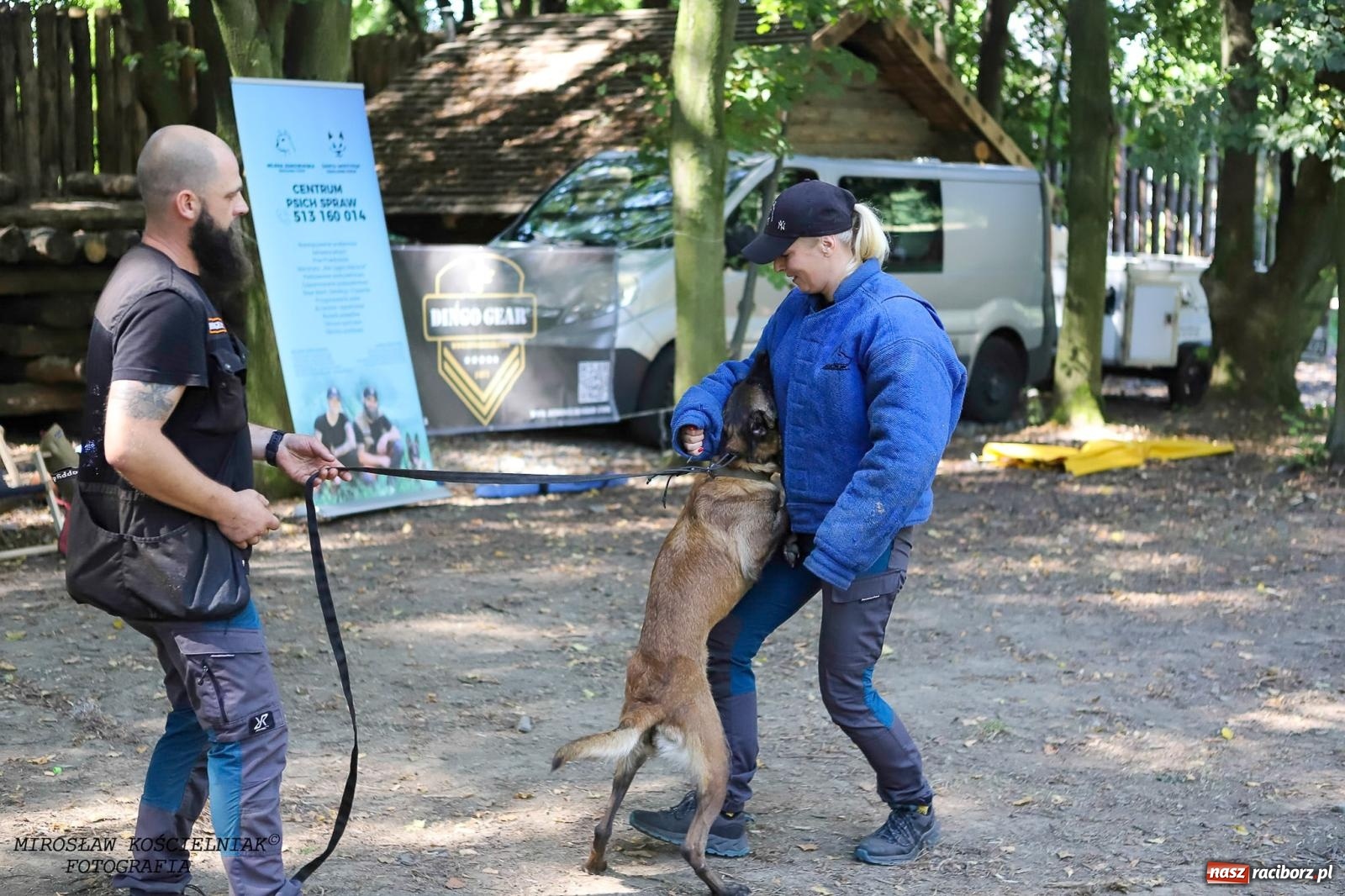 Zdjęcie w galerii na portalu naszraciborz.pl: Psi Gród. Miłośnicy czworonogów spotkali się w średniowiecznej scenerii wiadomości z regionu