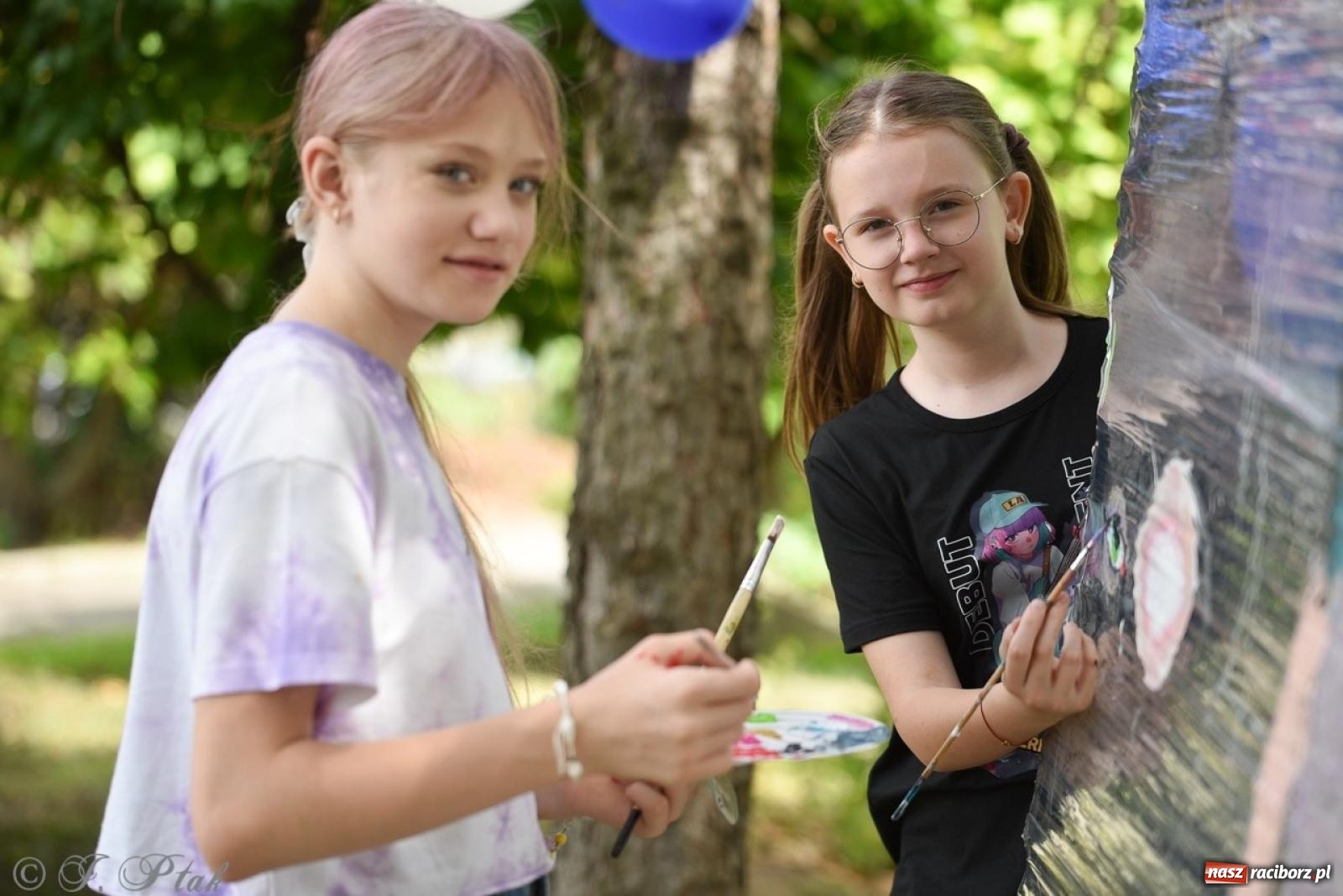 Zdjęcie w galerii na portalu naszraciborz.pl: TOGETHER. Polsko-ukraiński piknik integracyjny w ogrodzie Strzechy wiadomości z regionu