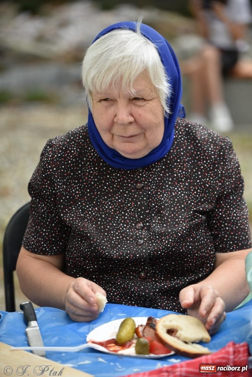 Zdjęcie w galerii na portalu naszraciborz.pl: TOGETHER. Polsko-ukraiński piknik integracyjny w ogrodzie Strzechy wiadomości z regionu