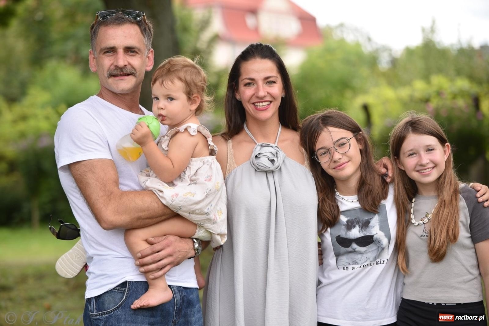 Zdjęcie w galerii na portalu naszraciborz.pl: TOGETHER. Polsko-ukraiński piknik integracyjny w ogrodzie Strzechy wiadomości z regionu