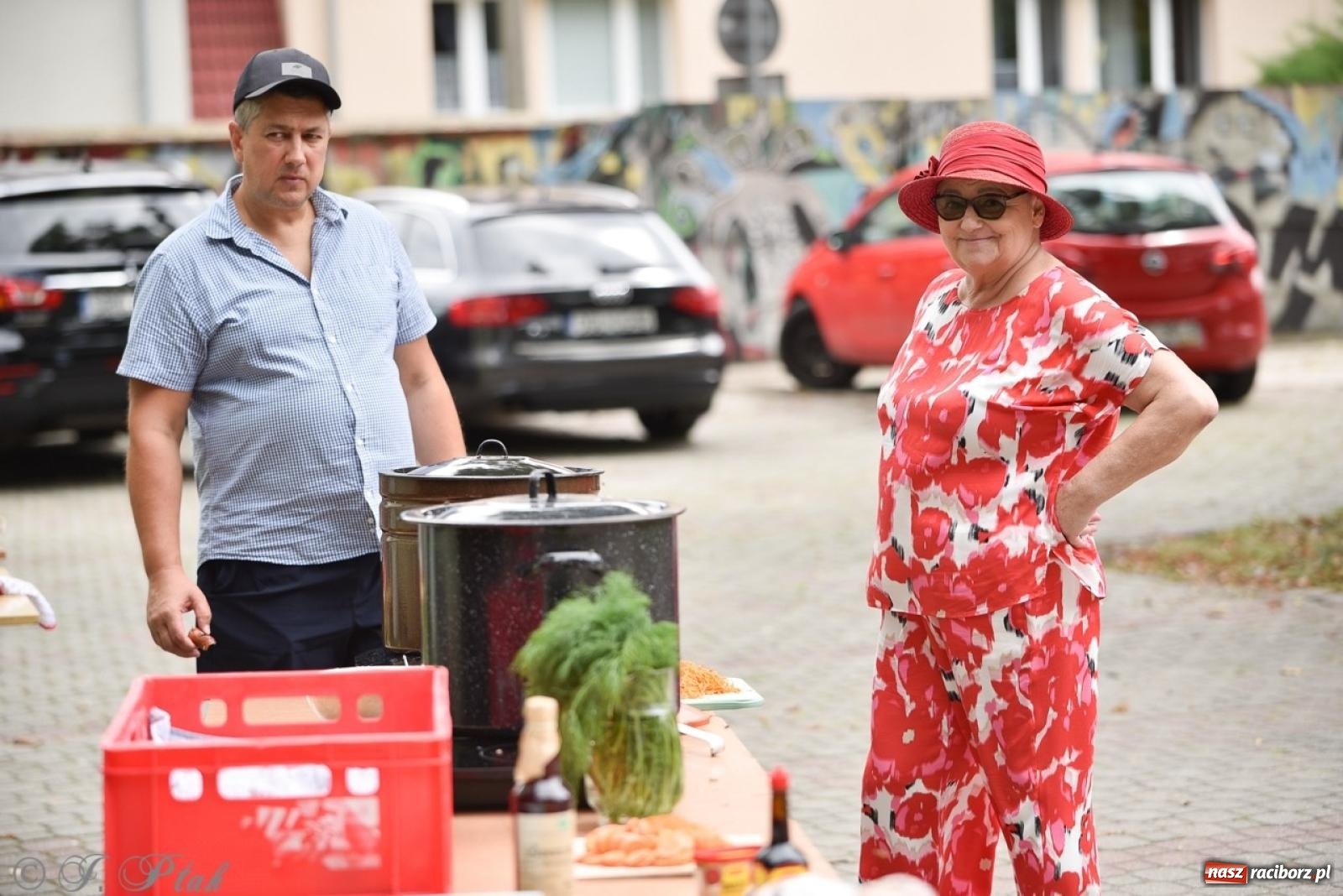 Zdjęcie w galerii na portalu naszraciborz.pl: TOGETHER. Polsko-ukraiński piknik integracyjny w ogrodzie Strzechy wiadomości z regionu