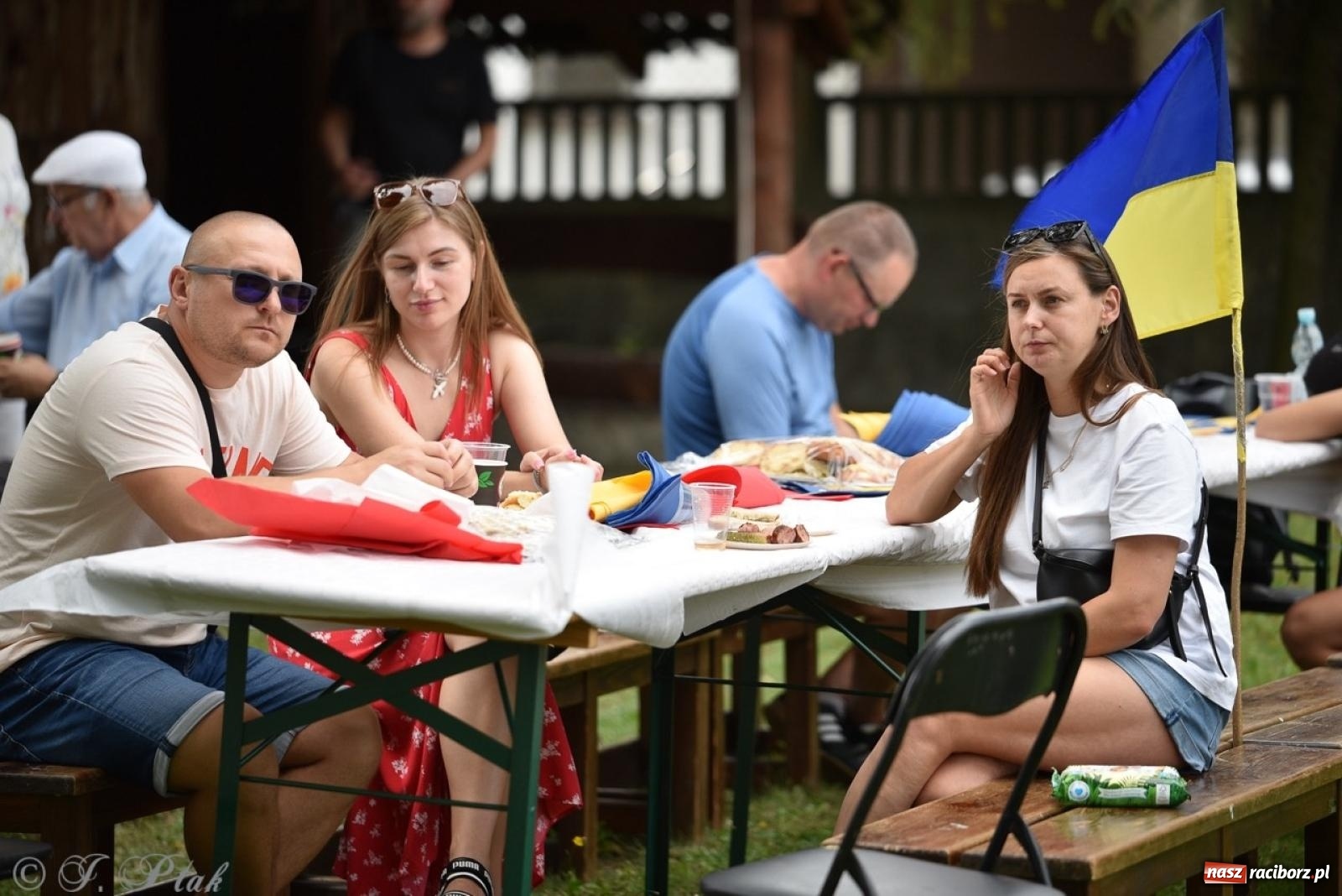 Zdjęcie w galerii na portalu naszraciborz.pl: TOGETHER. Polsko-ukraiński piknik integracyjny w ogrodzie Strzechy wiadomości z regionu
