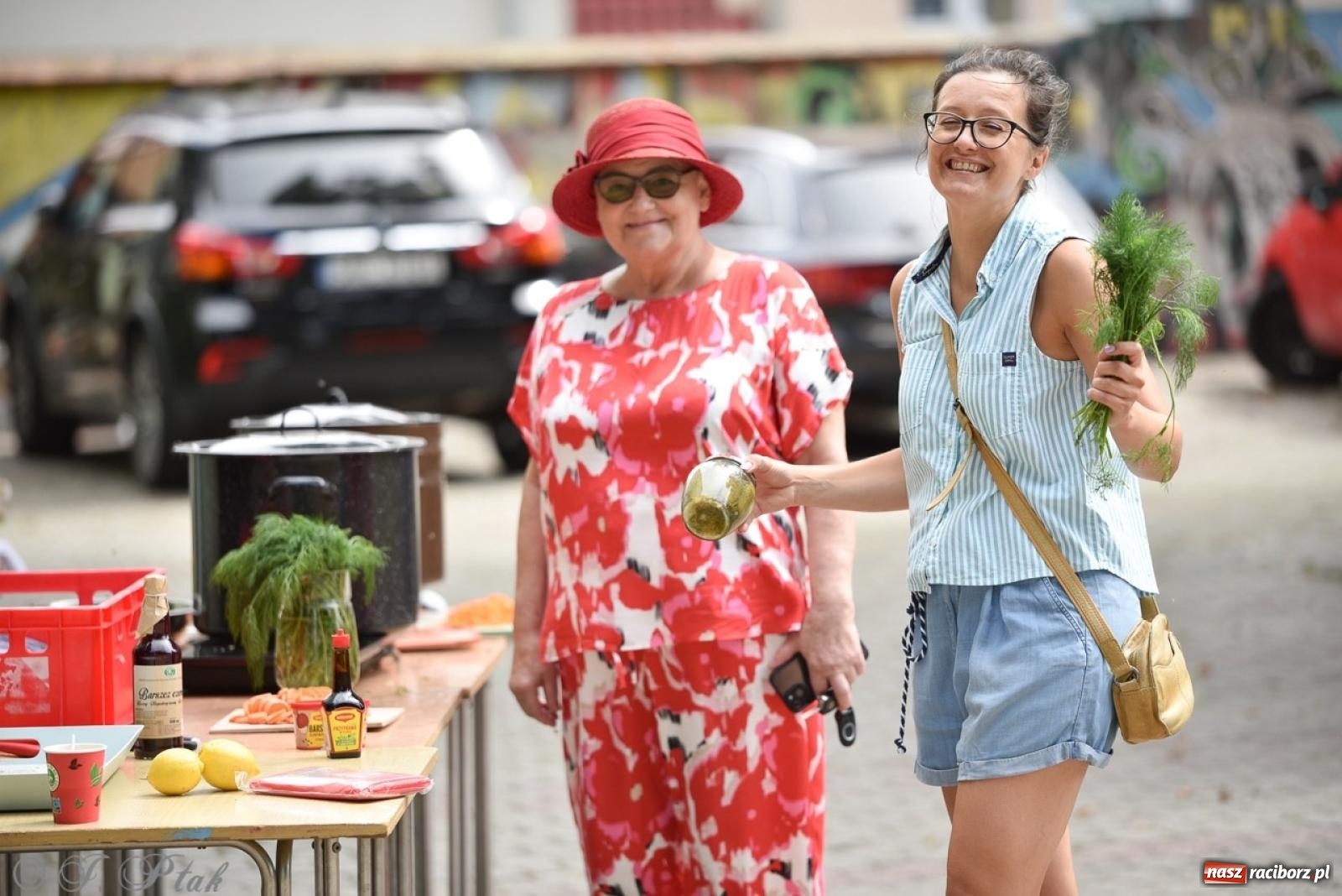 Zdjęcie w galerii na portalu naszraciborz.pl: TOGETHER. Polsko-ukraiński piknik integracyjny w ogrodzie Strzechy wiadomości z regionu