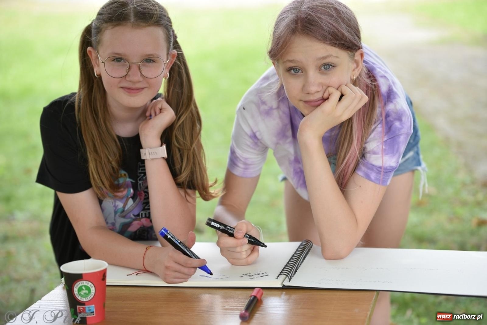 Zdjęcie w galerii na portalu naszraciborz.pl: TOGETHER. Polsko-ukraiński piknik integracyjny w ogrodzie Strzechy wiadomości z regionu