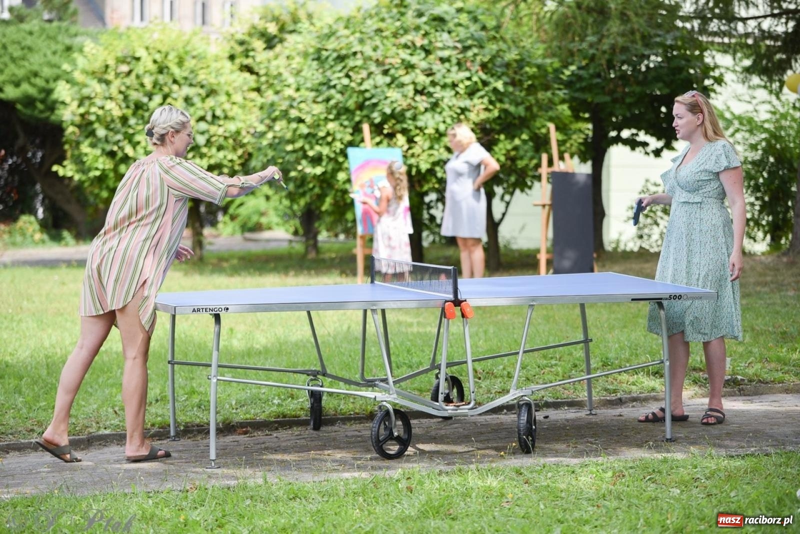 Zdjęcie w galerii na portalu naszraciborz.pl: TOGETHER. Polsko-ukraiński piknik integracyjny w ogrodzie Strzechy wiadomości z regionu