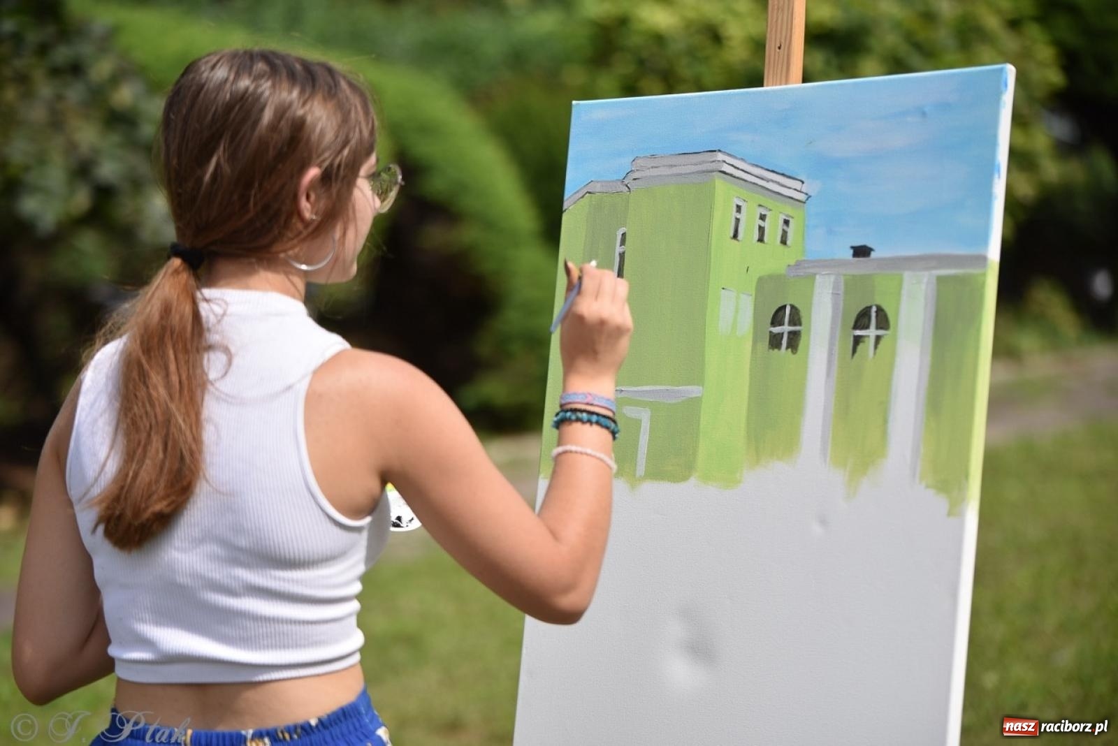 Zdjęcie w galerii na portalu naszraciborz.pl: TOGETHER. Polsko-ukraiński piknik integracyjny w ogrodzie Strzechy wiadomości z regionu