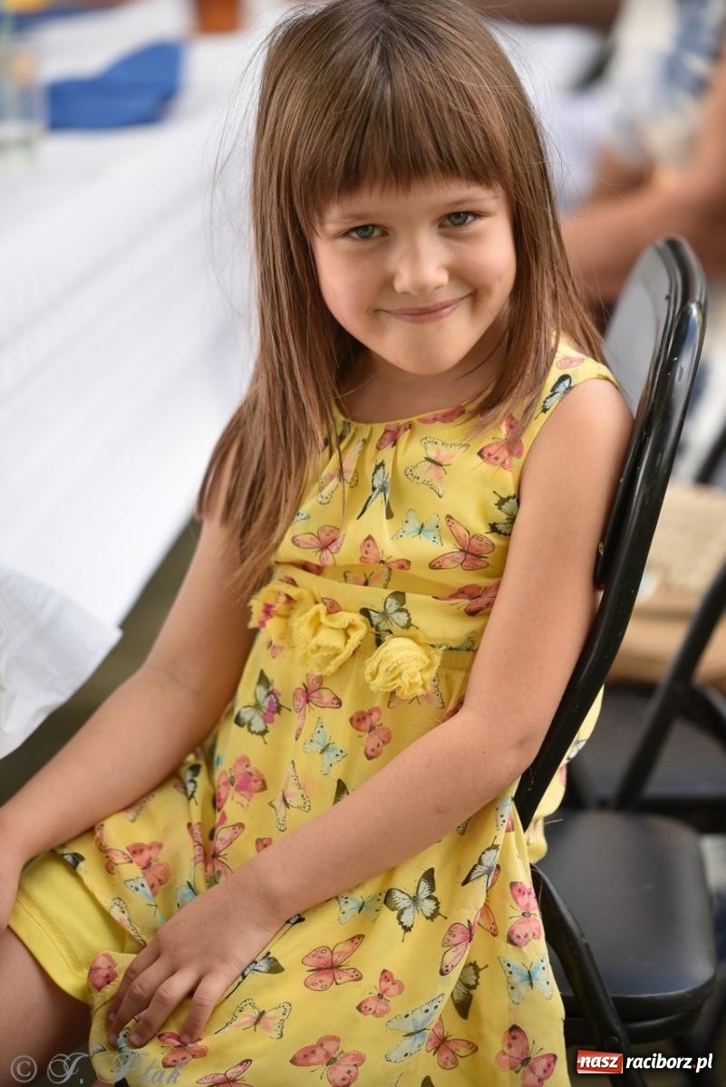 Zdjęcie w galerii na portalu naszraciborz.pl: TOGETHER. Polsko-ukraiński piknik integracyjny w ogrodzie Strzechy wiadomości z regionu