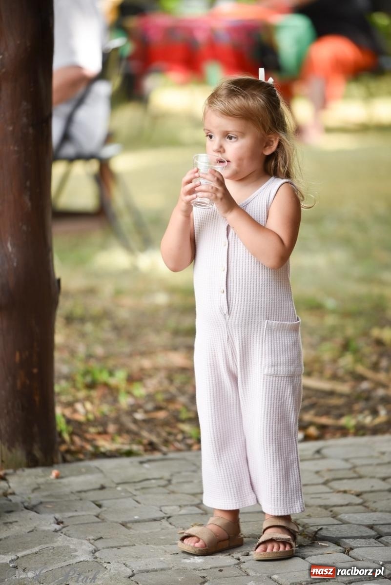 Zdjęcie w galerii na portalu naszraciborz.pl: TOGETHER. Polsko-ukraiński piknik integracyjny w ogrodzie Strzechy wiadomości z regionu