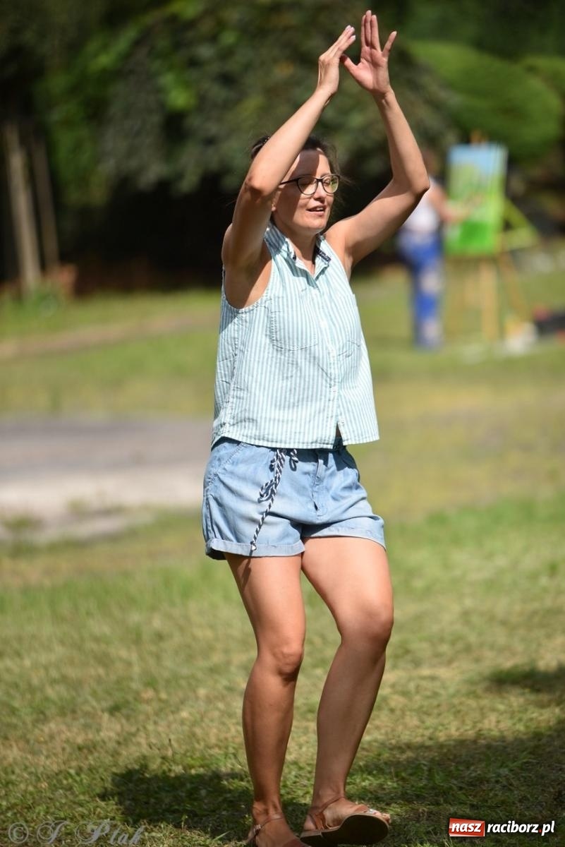 Zdjęcie w galerii na portalu naszraciborz.pl: TOGETHER. Polsko-ukraiński piknik integracyjny w ogrodzie Strzechy wiadomości z regionu