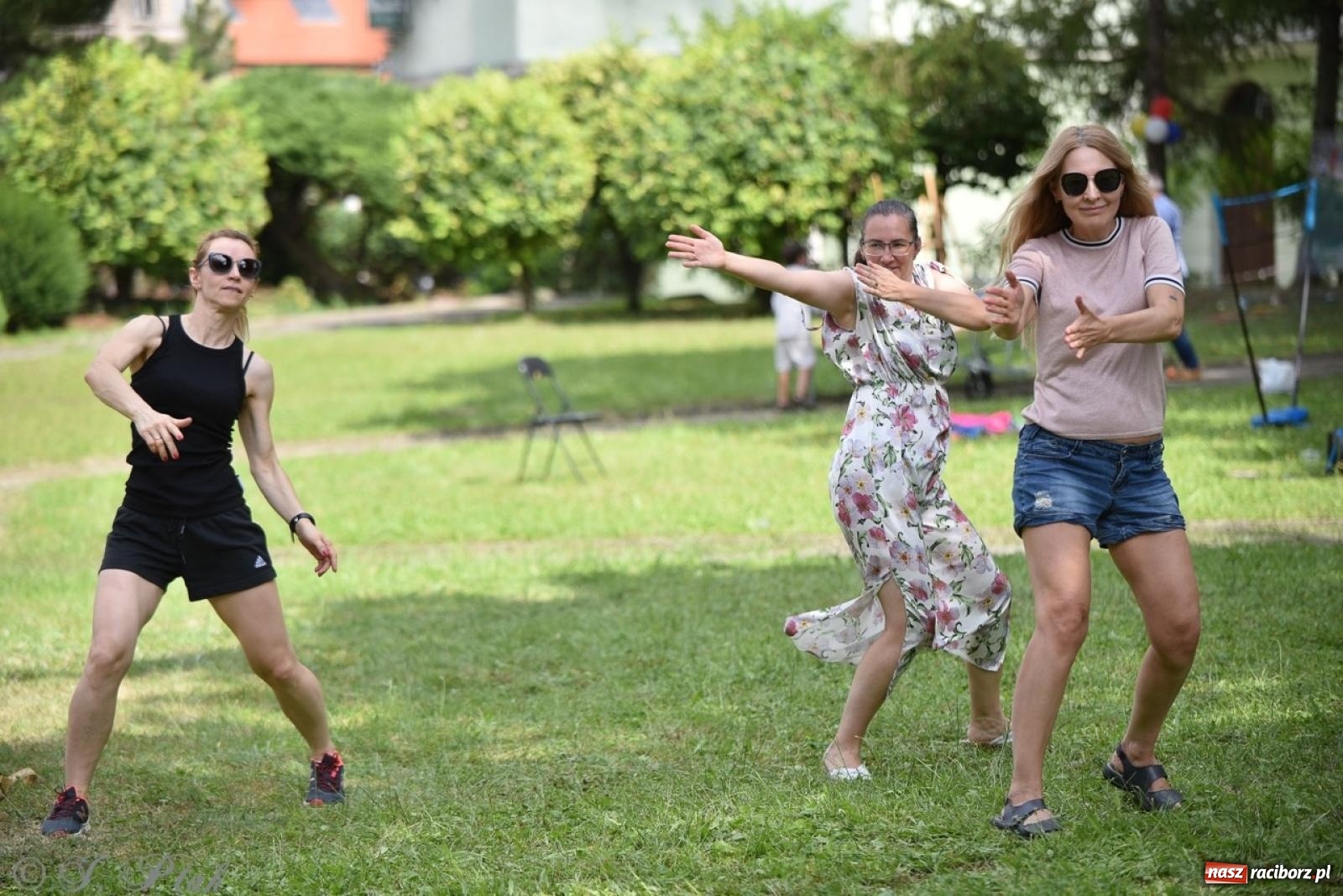 Zdjęcie w galerii na portalu naszraciborz.pl: TOGETHER. Polsko-ukraiński piknik integracyjny w ogrodzie Strzechy wiadomości z regionu