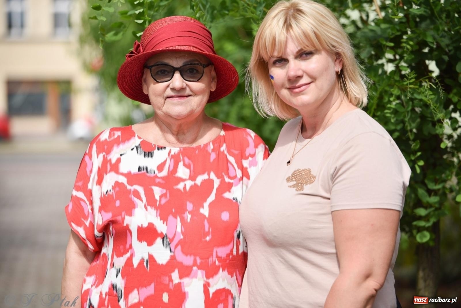 Zdjęcie w galerii na portalu naszraciborz.pl: TOGETHER. Polsko-ukraiński piknik integracyjny w ogrodzie Strzechy wiadomości z regionu