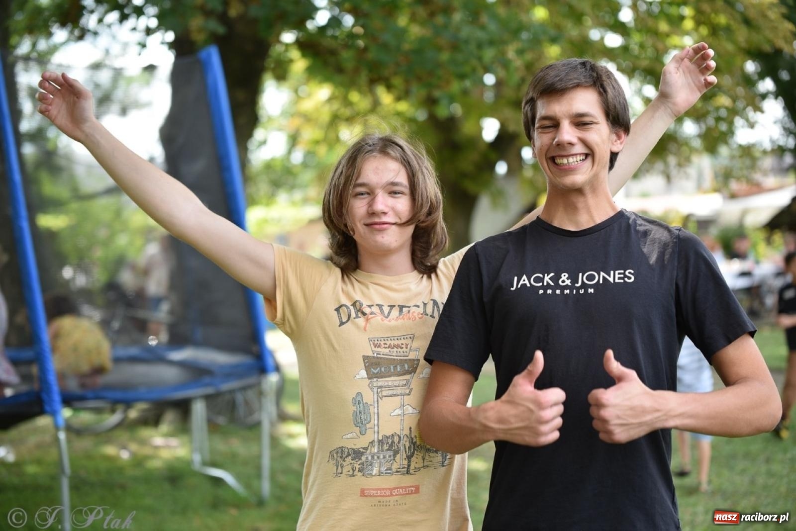 Zdjęcie w galerii na portalu naszraciborz.pl: TOGETHER. Polsko-ukraiński piknik integracyjny w ogrodzie Strzechy wiadomości z regionu