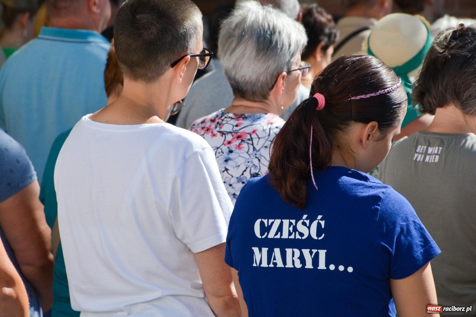 Zdjęcie w galerii na portalu naszraciborz.pl: Z zamku wyruszyła pielgrzymka na Jasną Górę [FOTO i WIDEO] wiadomości z regionu