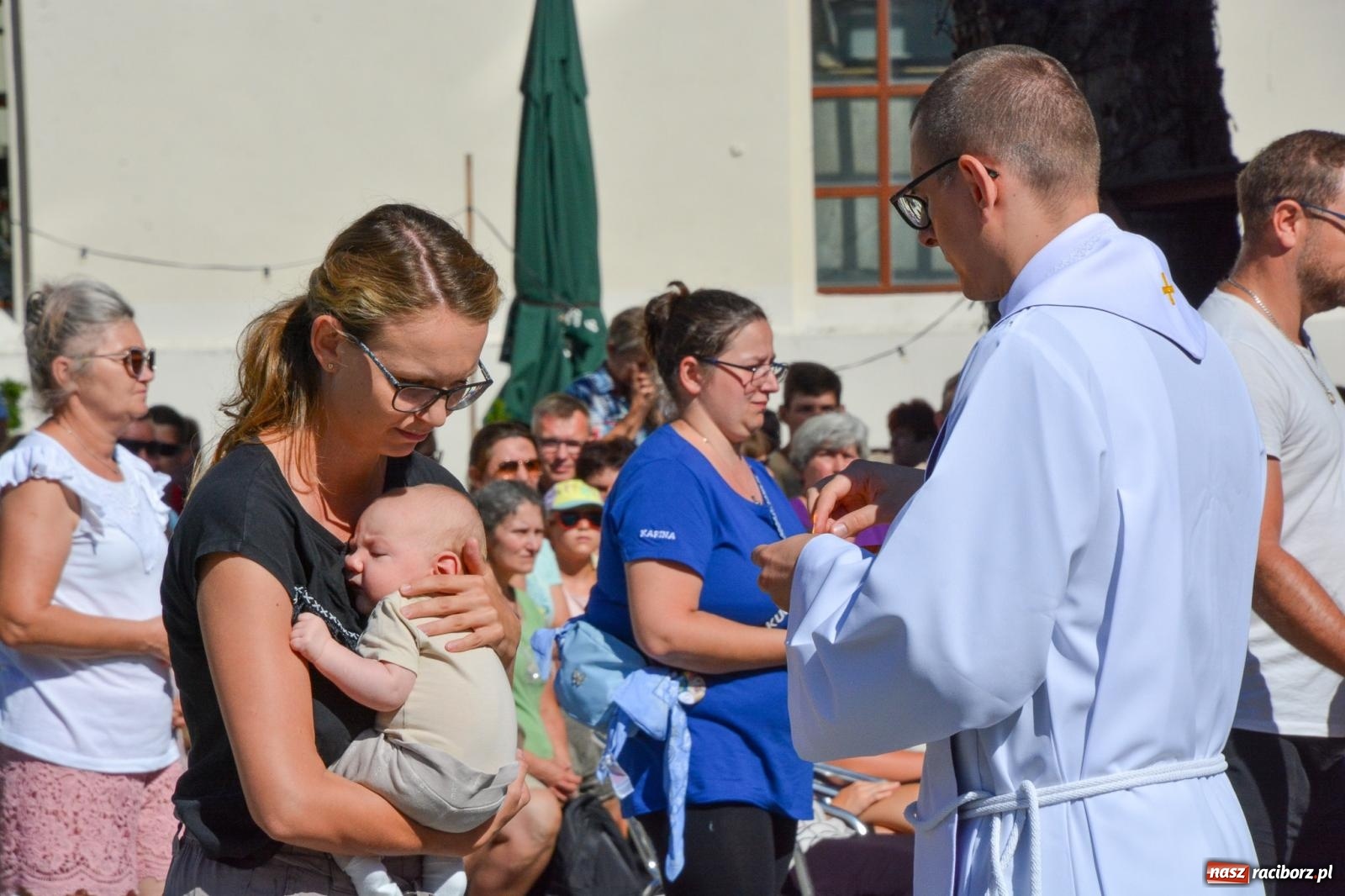 Zdjęcie w galerii na portalu naszraciborz.pl: Z zamku wyruszyła pielgrzymka na Jasną Górę [FOTO i WIDEO] wiadomości z regionu