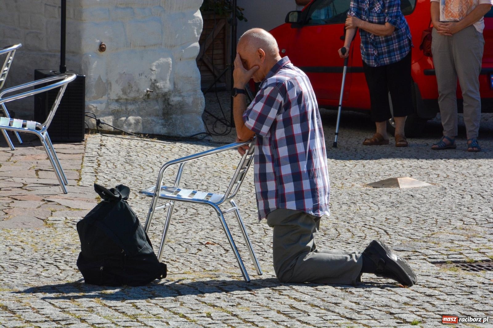 Zdjęcie w galerii na portalu naszraciborz.pl: Z zamku wyruszyła pielgrzymka na Jasną Górę [FOTO i WIDEO] wiadomości z regionu