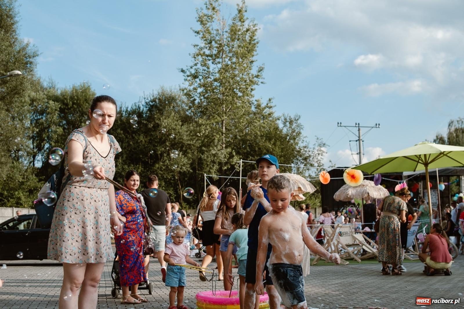 Zdjęcie w galerii na portalu naszraciborz.pl: Piana Party w Pietrowicach Wielkich dostarczyło radości dzieciom [FOTO] wiadomości z regionu