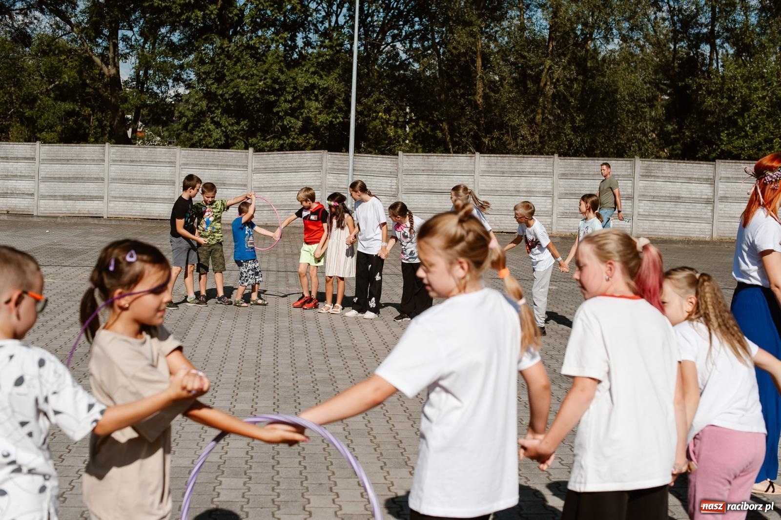 Zdjęcie w galerii na portalu naszraciborz.pl: Piana Party w Pietrowicach Wielkich dostarczyło radości dzieciom [FOTO] wiadomości z regionu