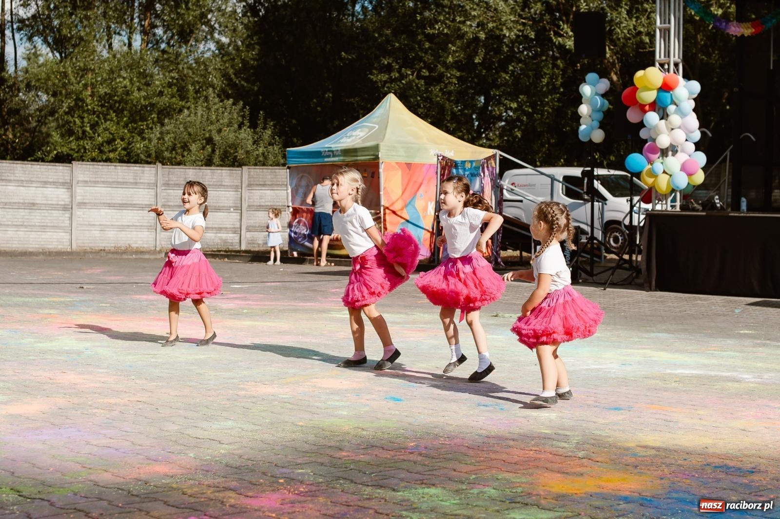 Zdjęcie w galerii na portalu naszraciborz.pl: Piana Party w Pietrowicach Wielkich dostarczyło radości dzieciom [FOTO] wiadomości z regionu