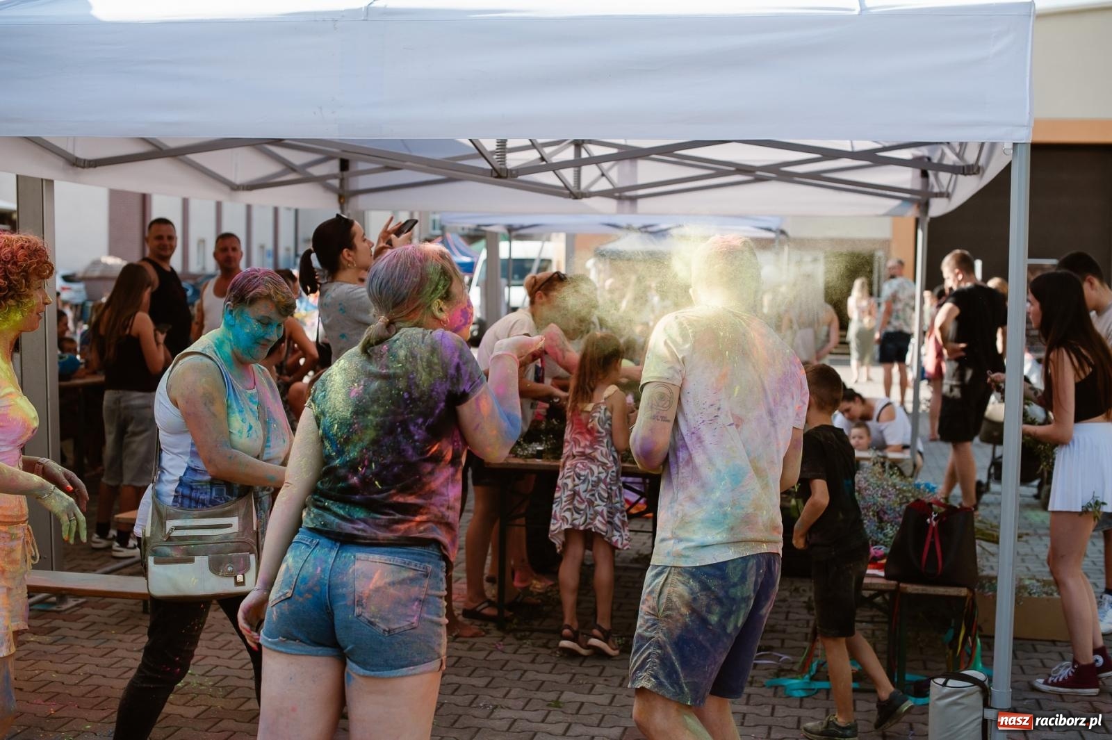 Zdjęcie w galerii na portalu naszraciborz.pl: Piana Party w Pietrowicach Wielkich dostarczyło radości dzieciom [FOTO] wiadomości z regionu