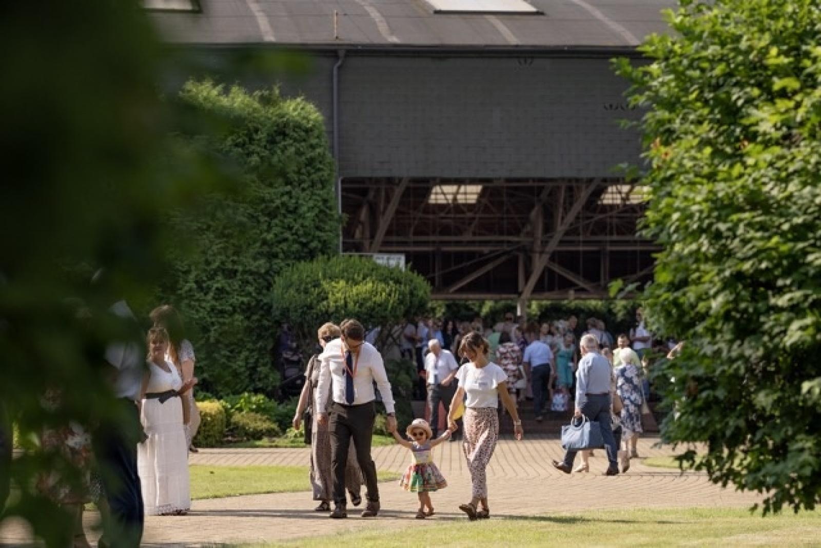 Zdjęcie w galerii na portalu naszraciborz.pl: 27 tysięcy obecnych i 194 ochrzczonych podczas 7 kongresów Świadków Jehowy w Sosnowcu wiadomości z regionu