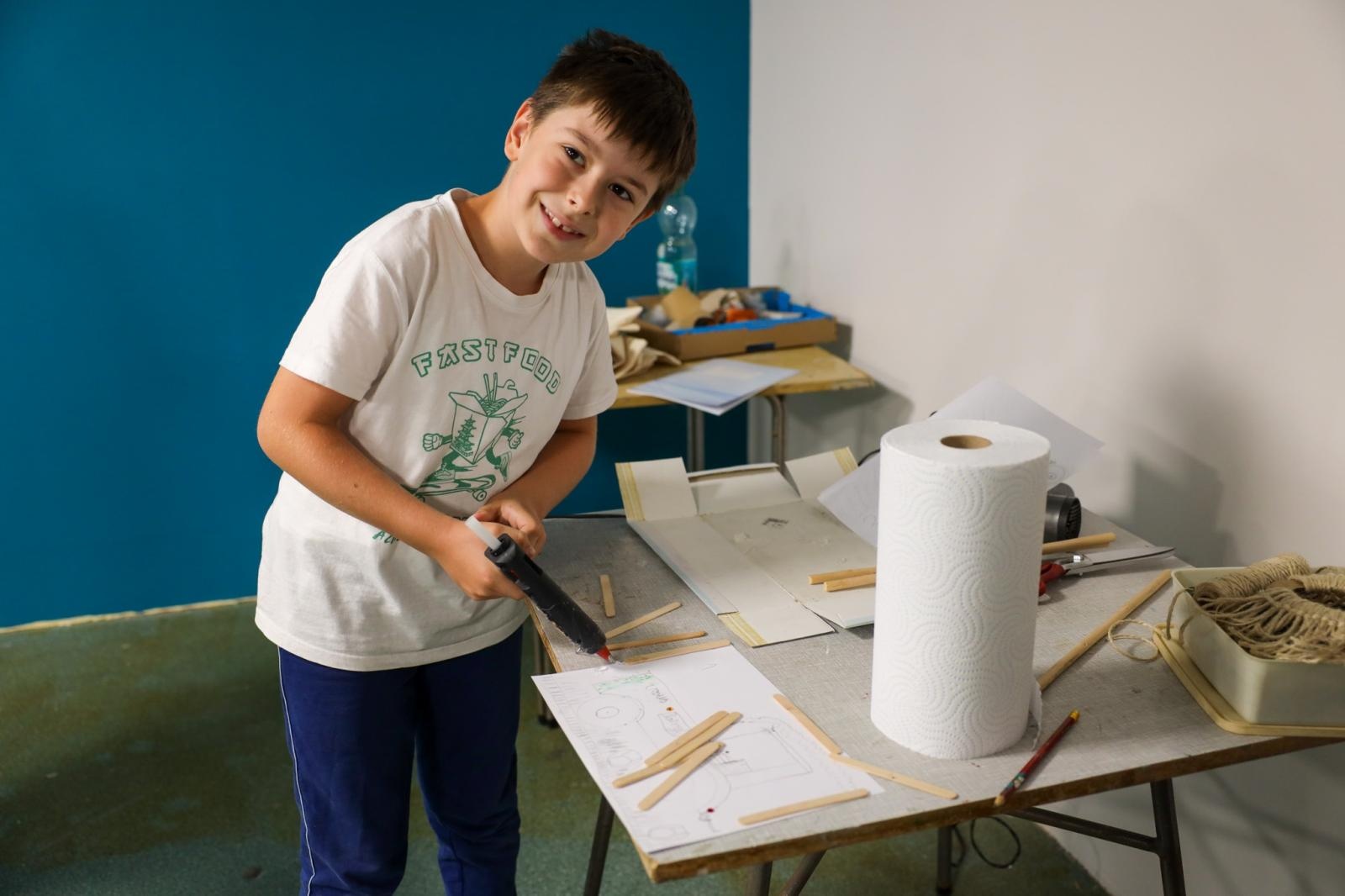 Zdjęcie w galerii na portalu naszraciborz.pl: Wakacyjne rękodzieło w Strzesze wiadomości z regionu