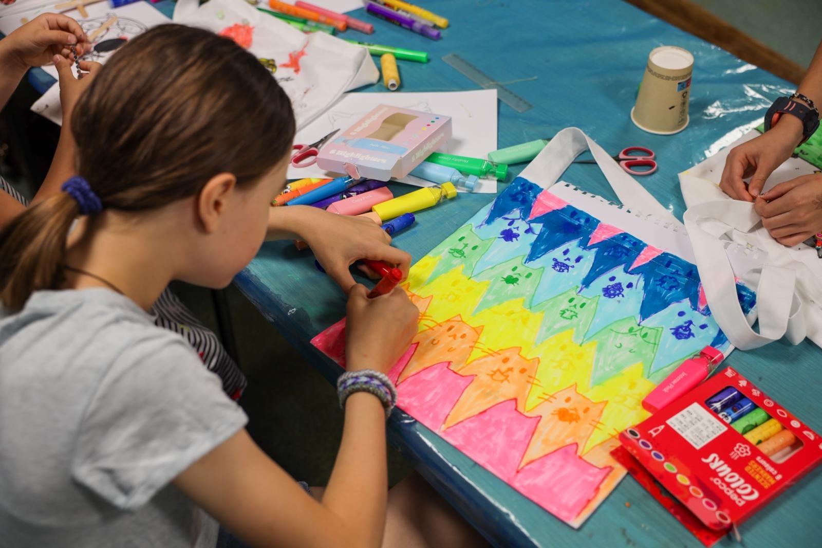Zdjęcie w galerii na portalu naszraciborz.pl: Wakacyjne rękodzieło w Strzesze wiadomości z regionu